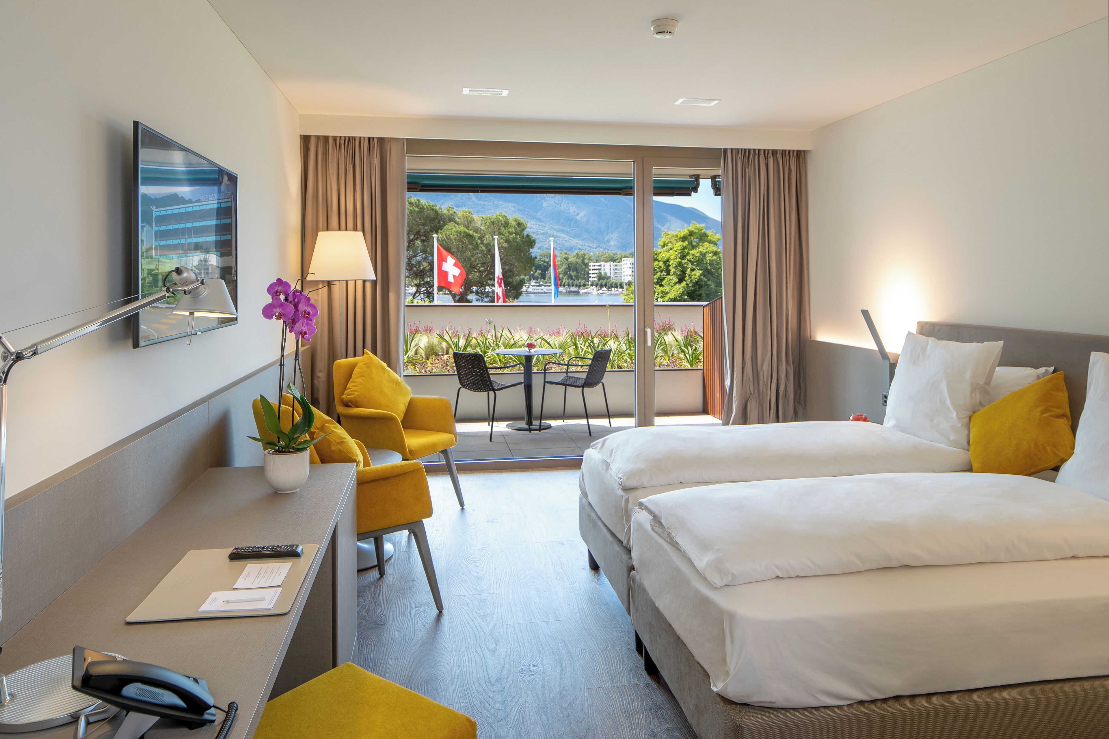 Hotel & Lounge Lago Maggiore