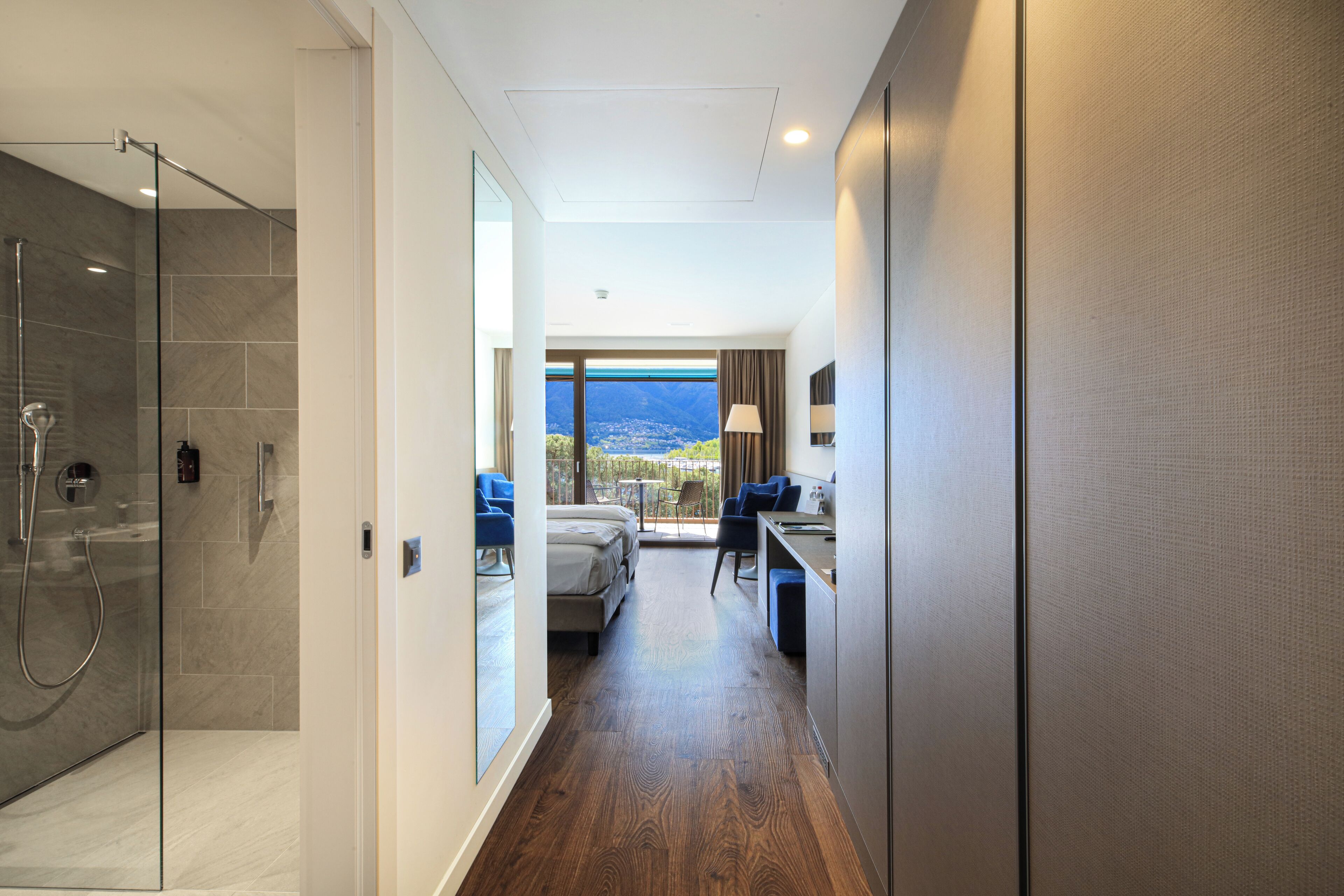 Hotel & Lounge Lago Maggiore