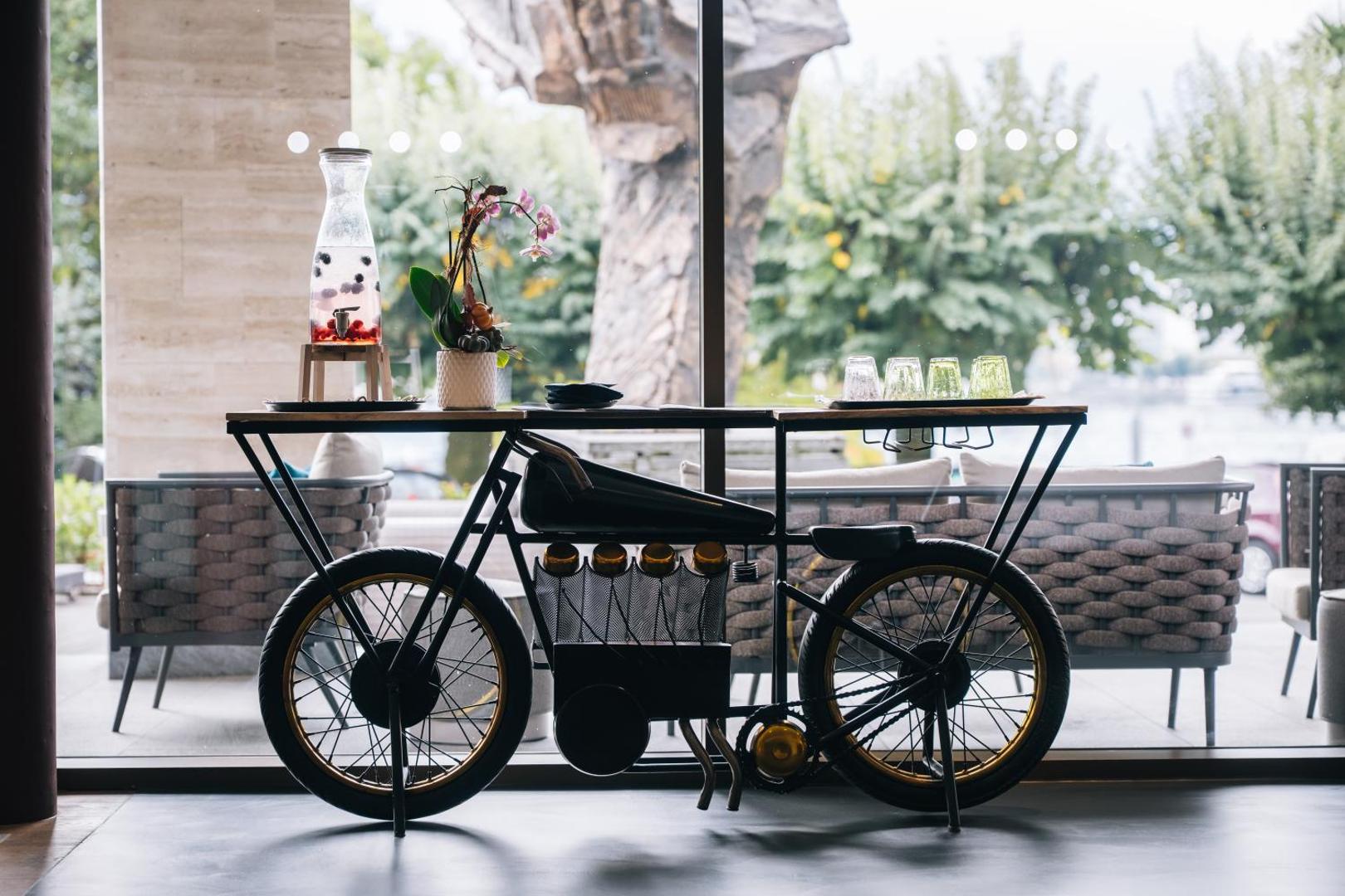 Hotel & Lounge Lago Maggiore