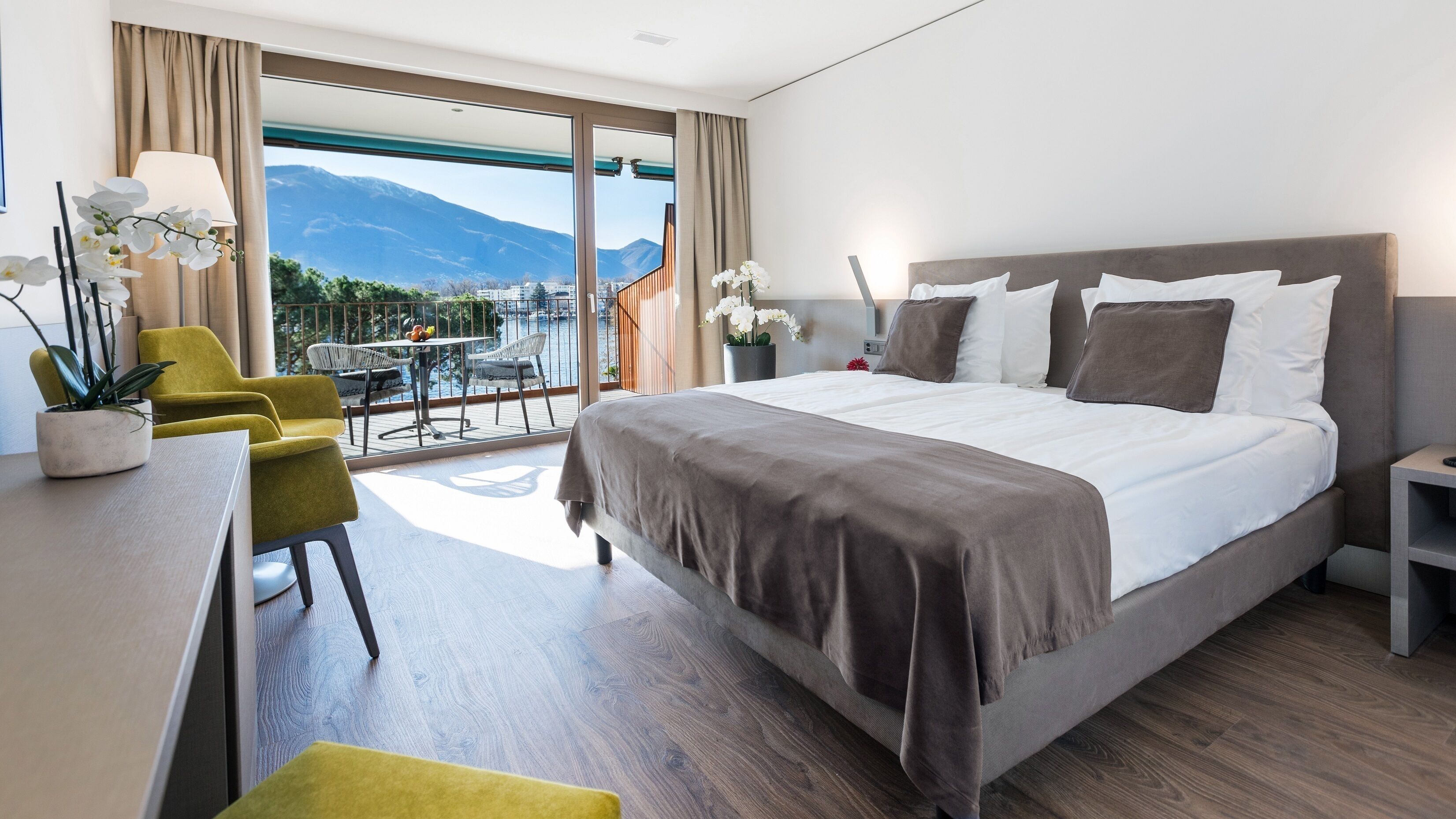 Hotel & Lounge Lago Maggiore