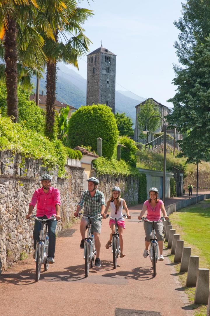 Hotel & Lounge Lago Maggiore