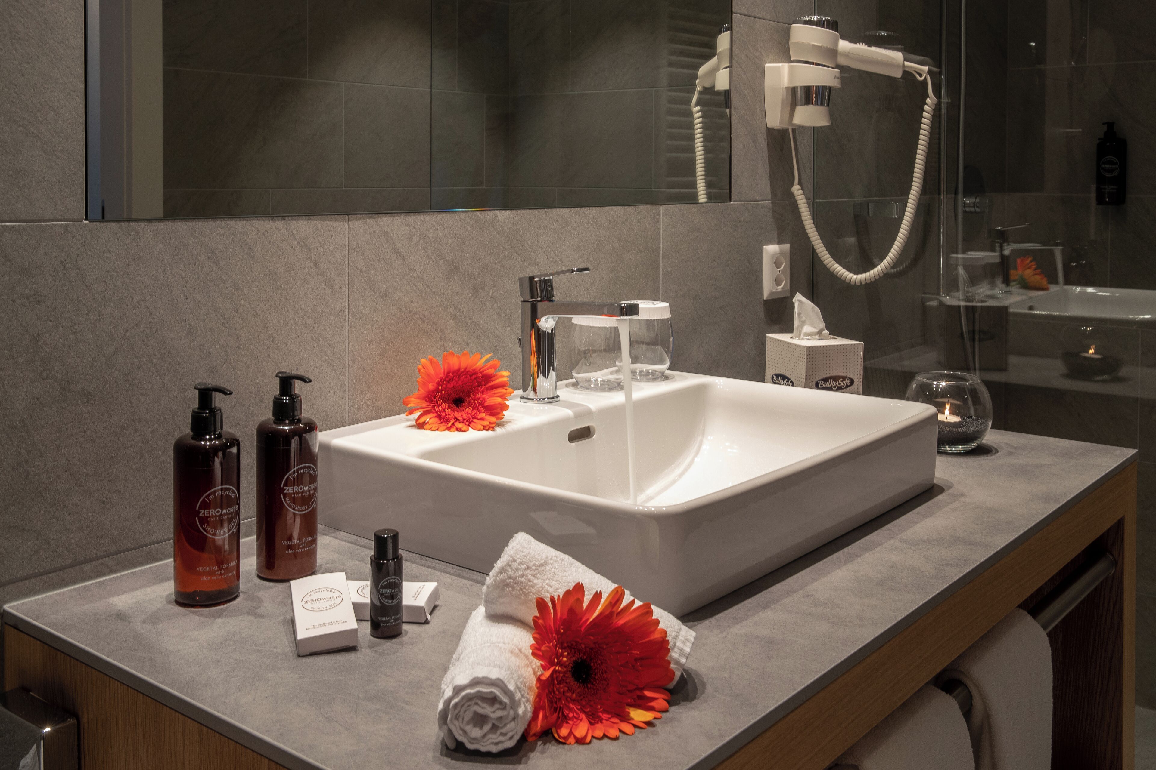 Hotel & Lounge Lago Maggiore