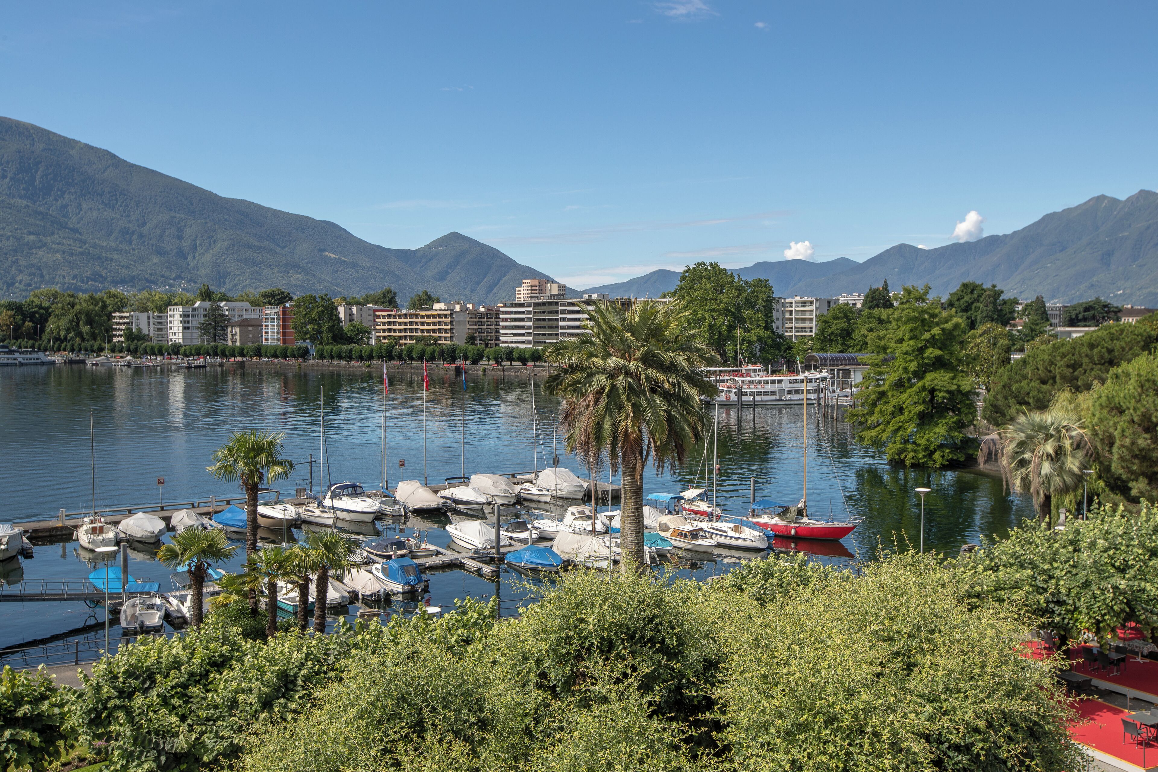 Hotel & Lounge Lago Maggiore