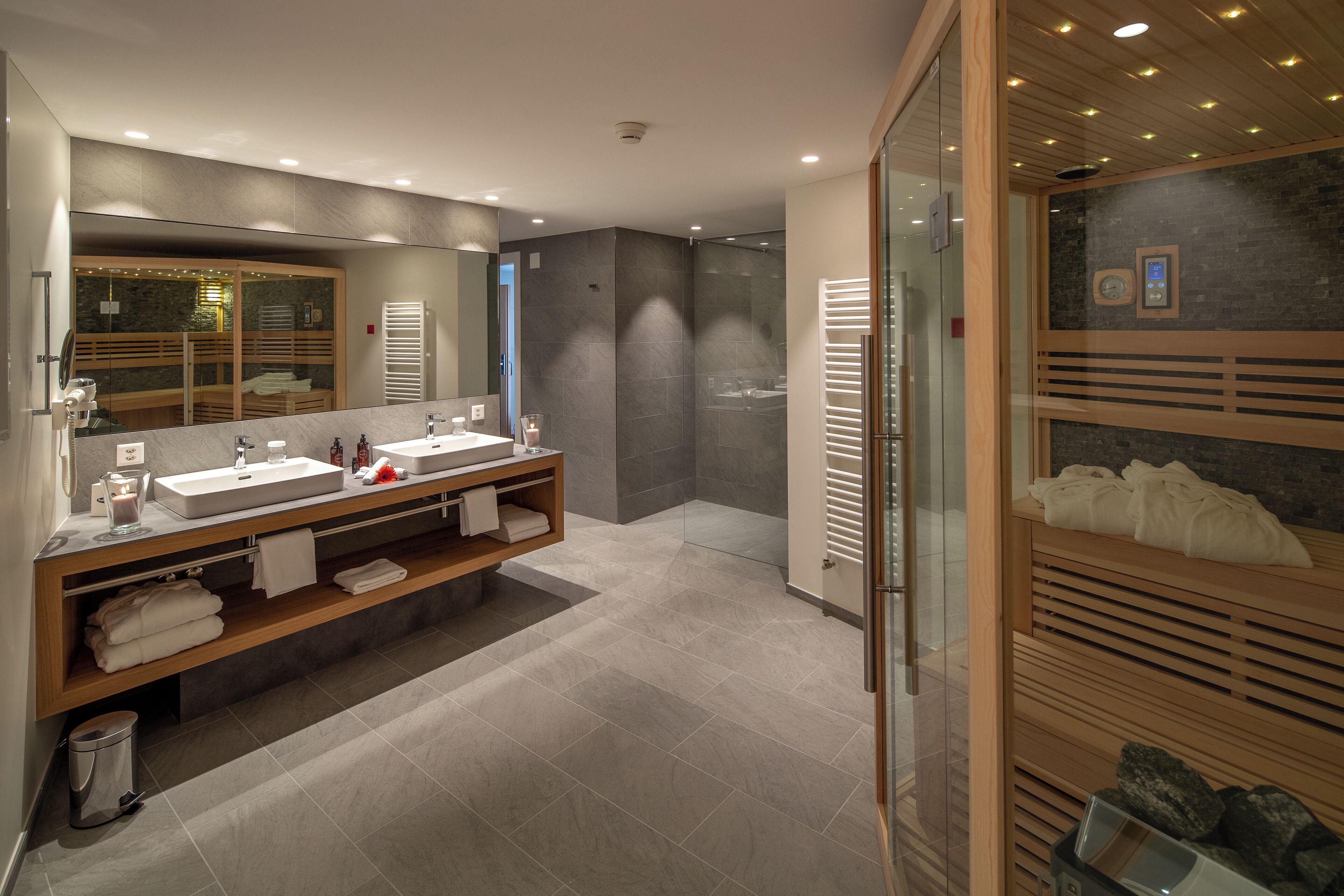 Hotel & Lounge Lago Maggiore