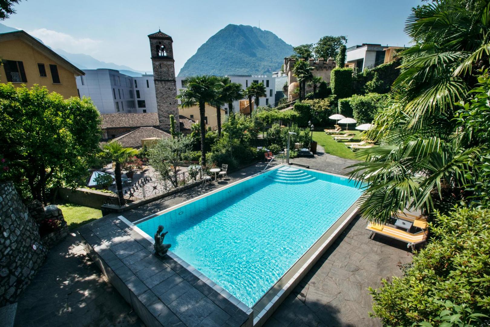 International au Lac