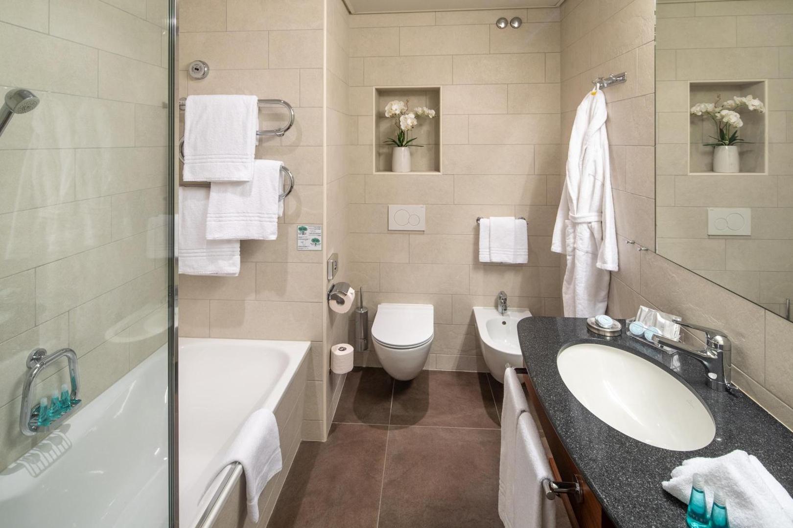 International au Lac