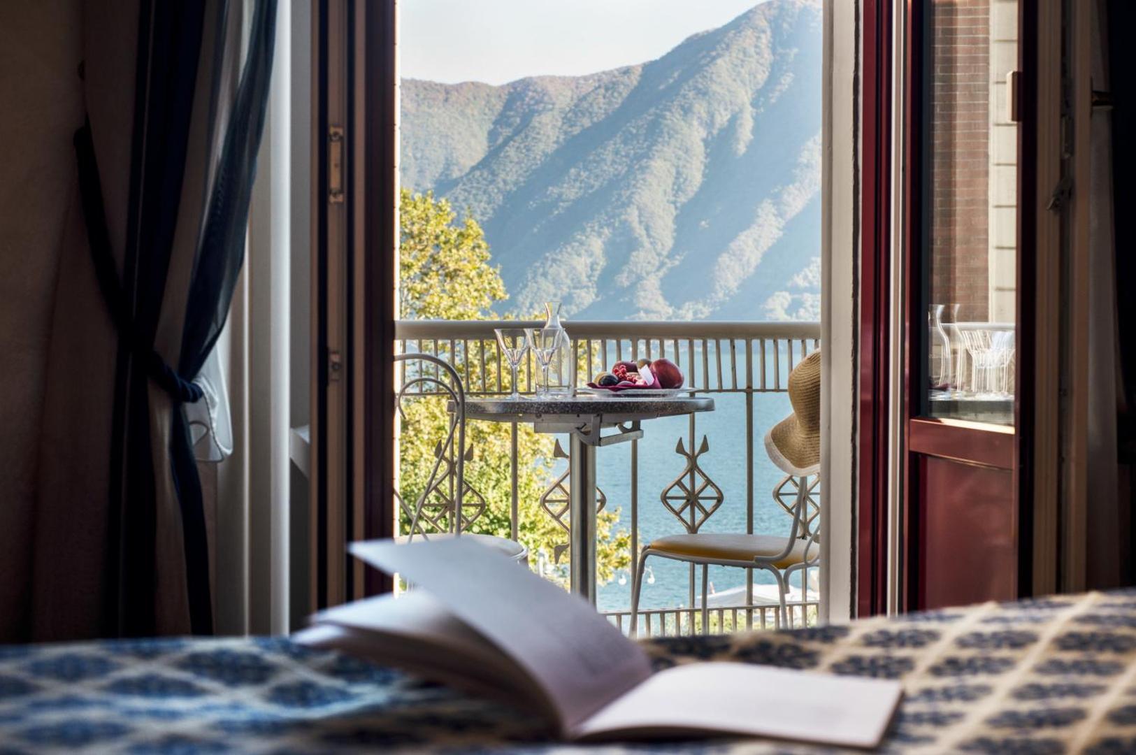 International au Lac