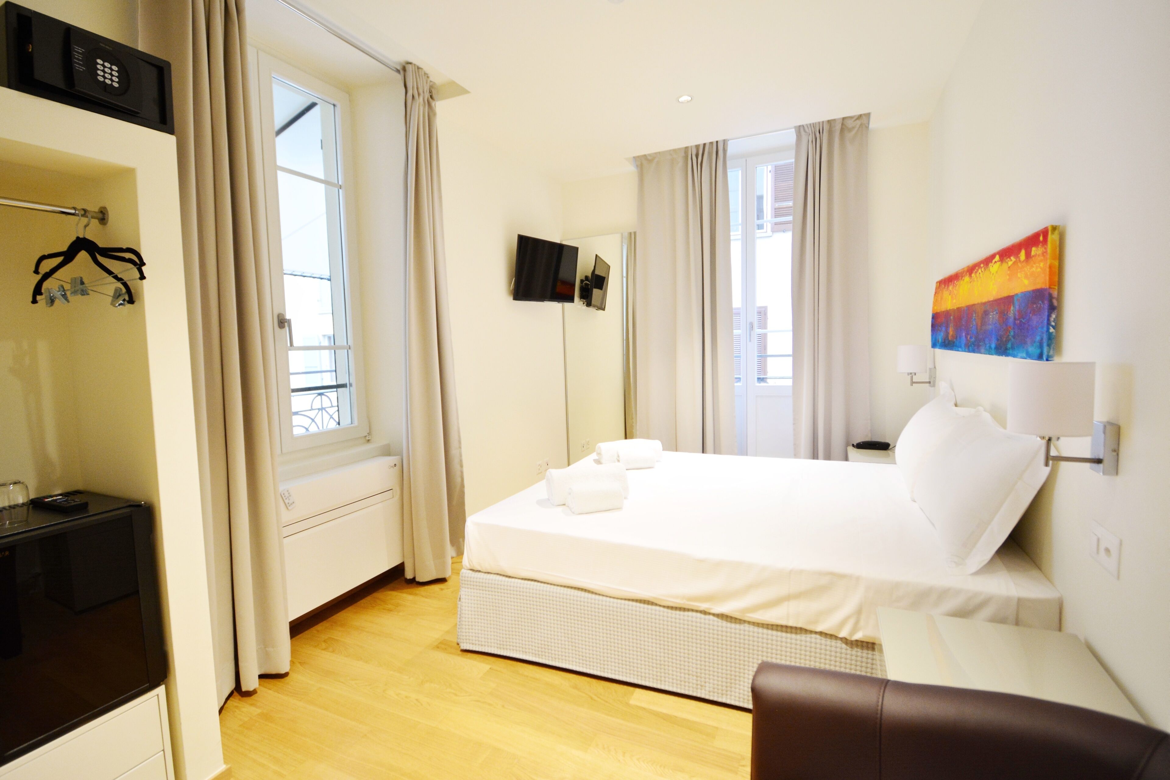 Lac Hotel