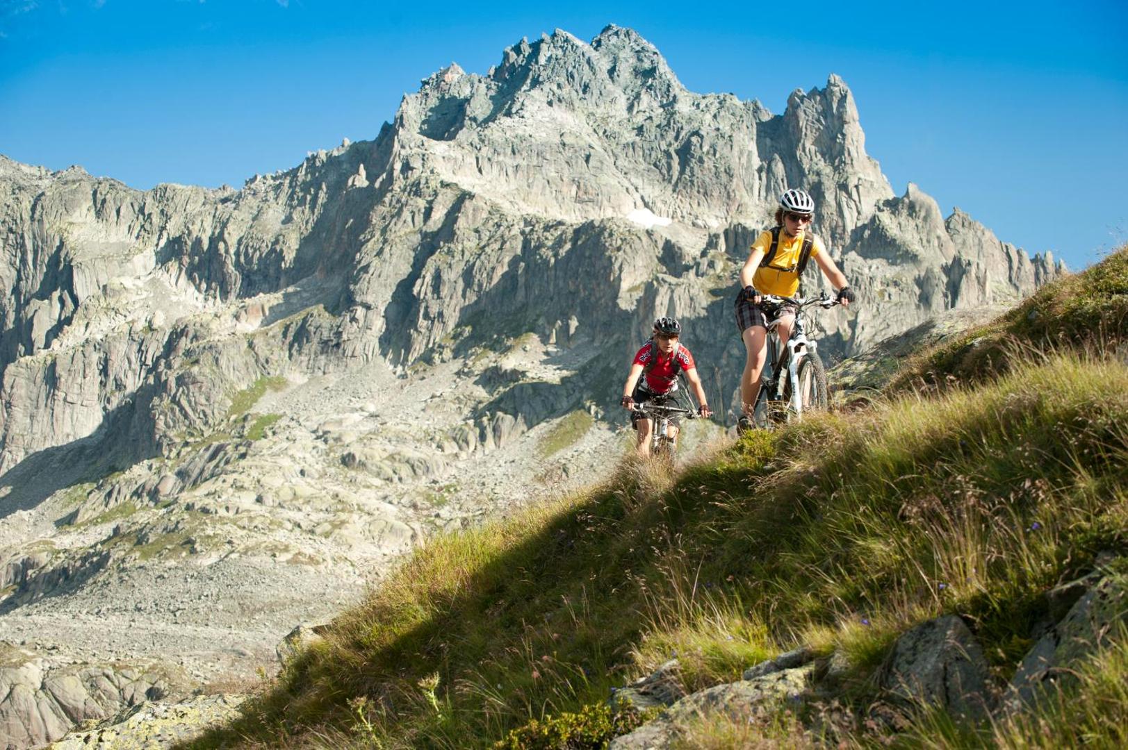 Andermatt Alpine Apartments