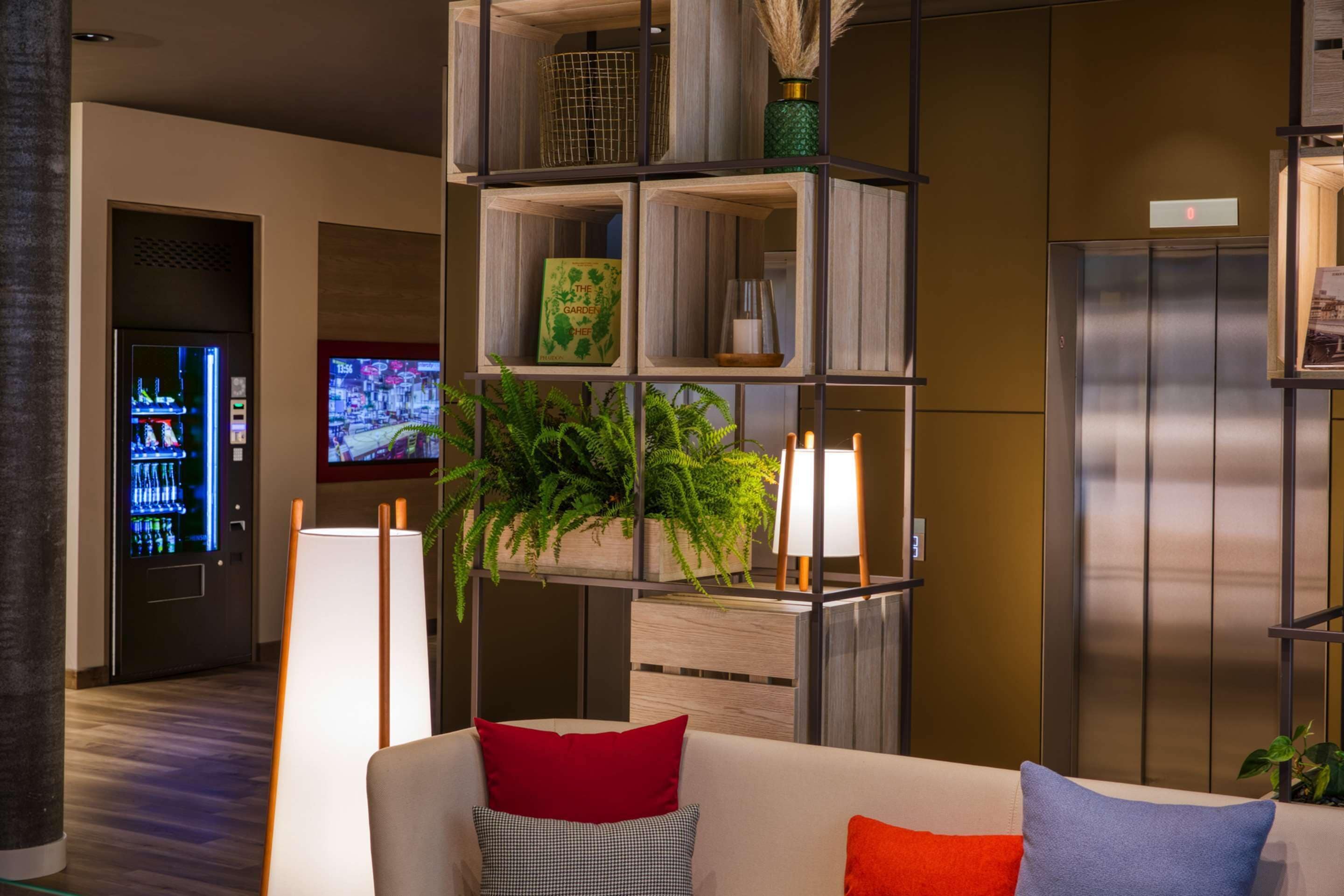 IntercityHotel Zürich Airport