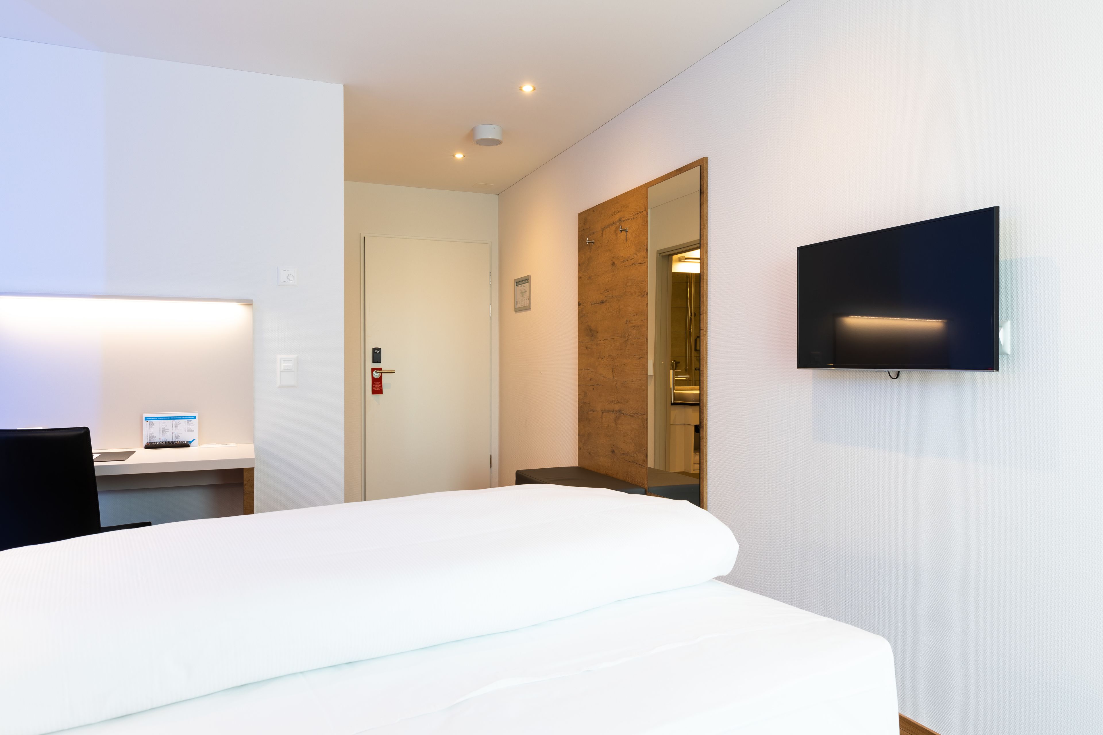 Jet Hotel Zurich Airport