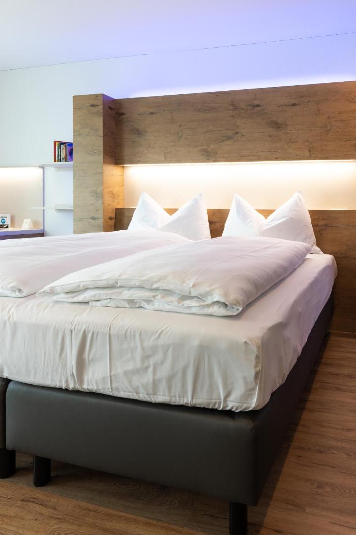 Jet Hotel Zurich Airport