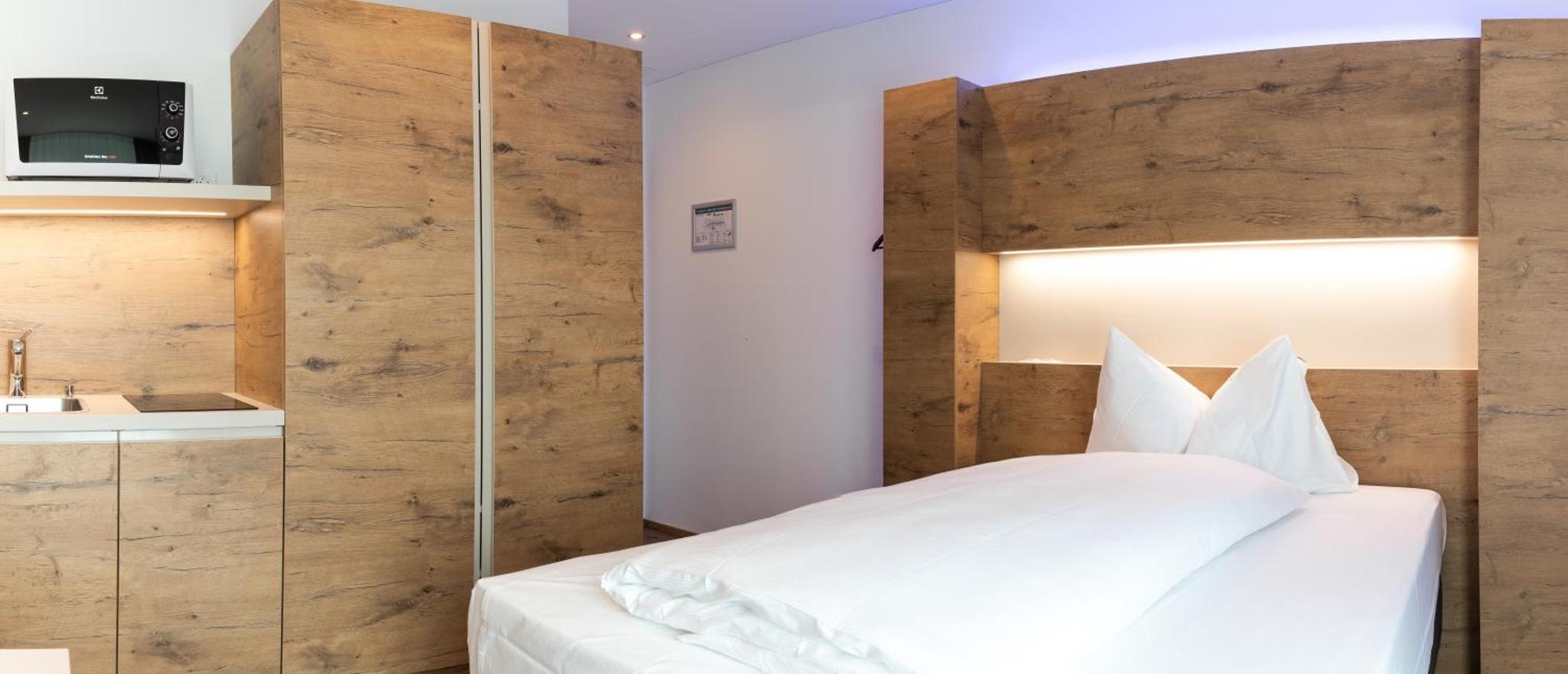 Jet Hotel Zurich Airport