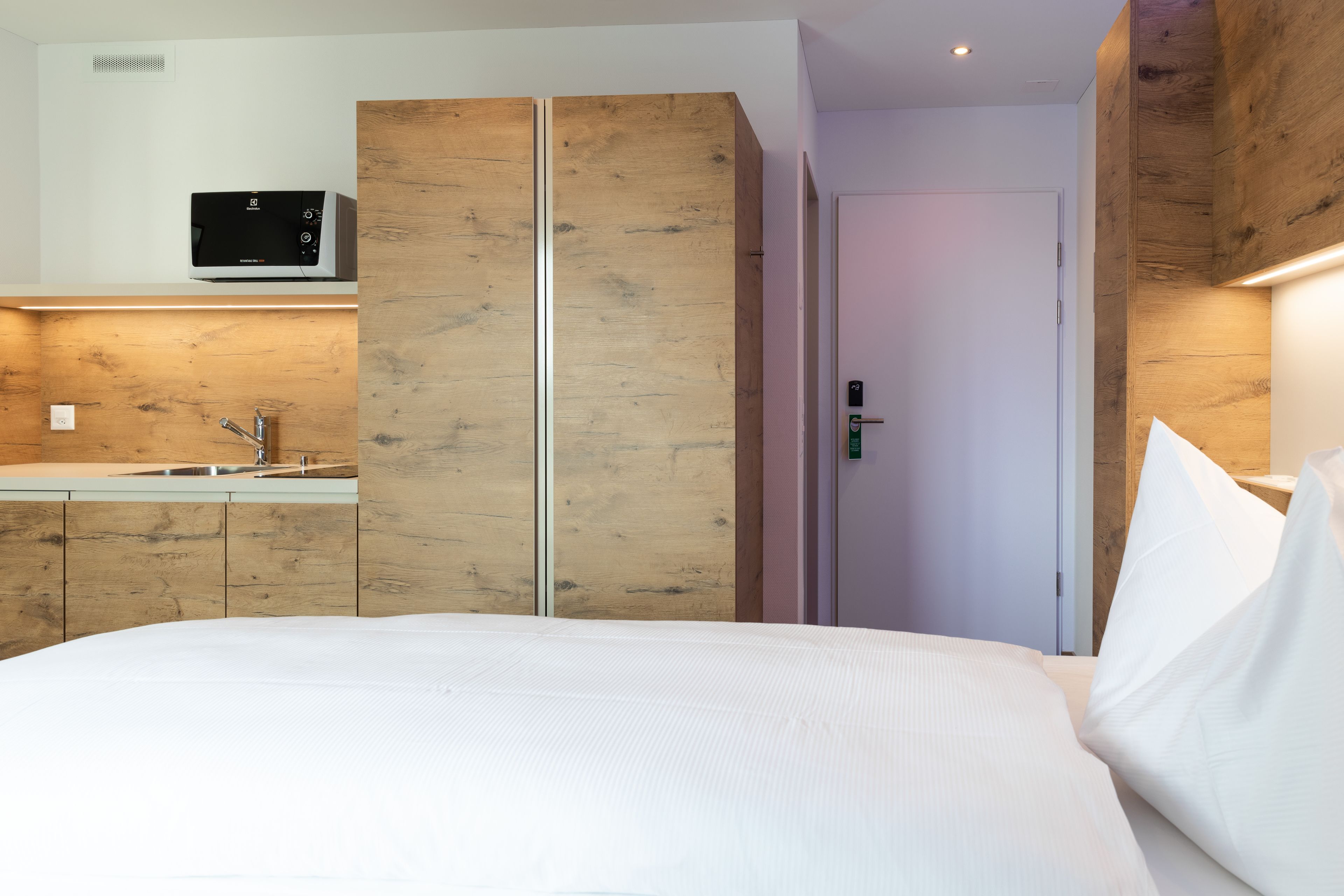 Jet Hotel Zurich Airport