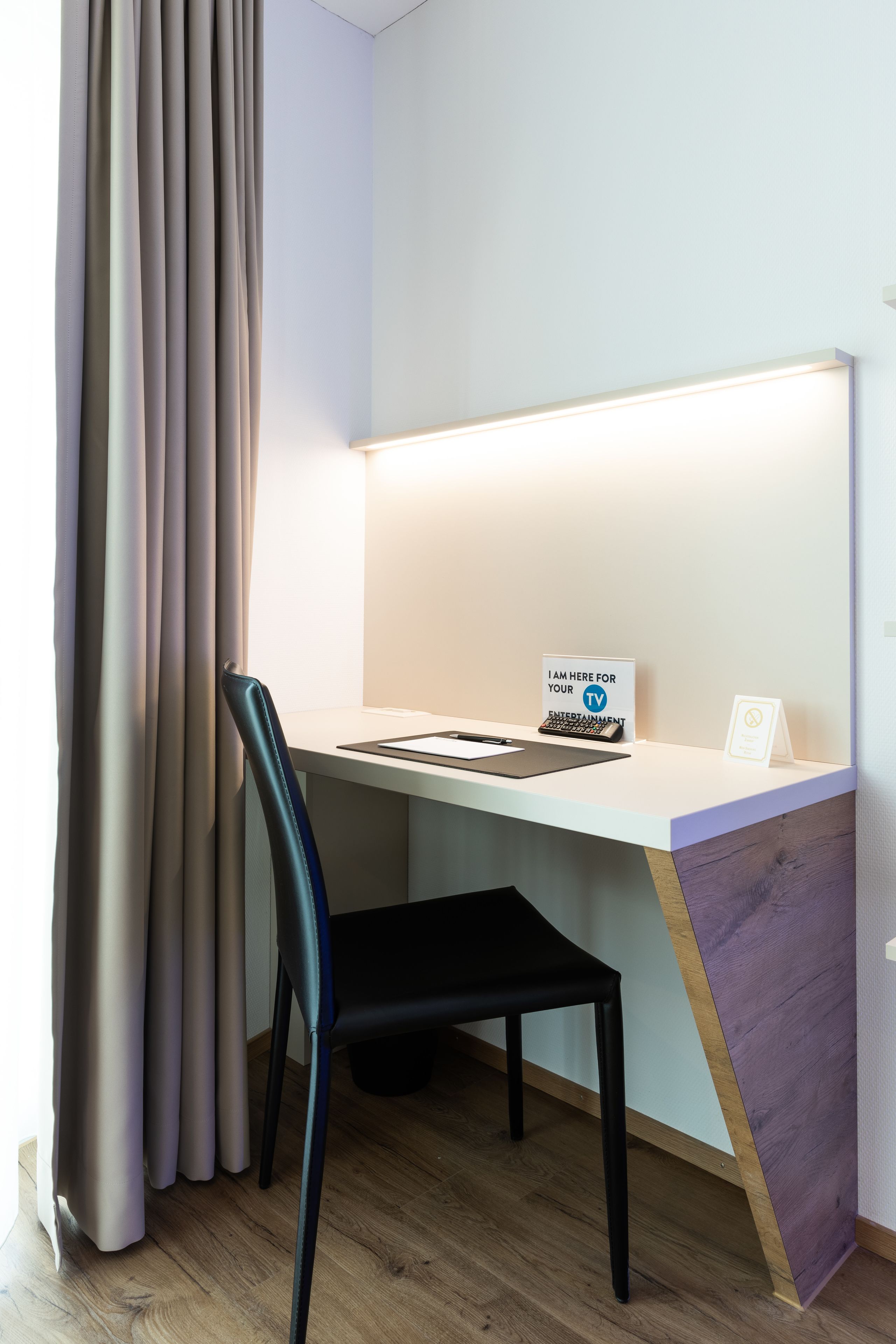 Jet Hotel Zurich Airport