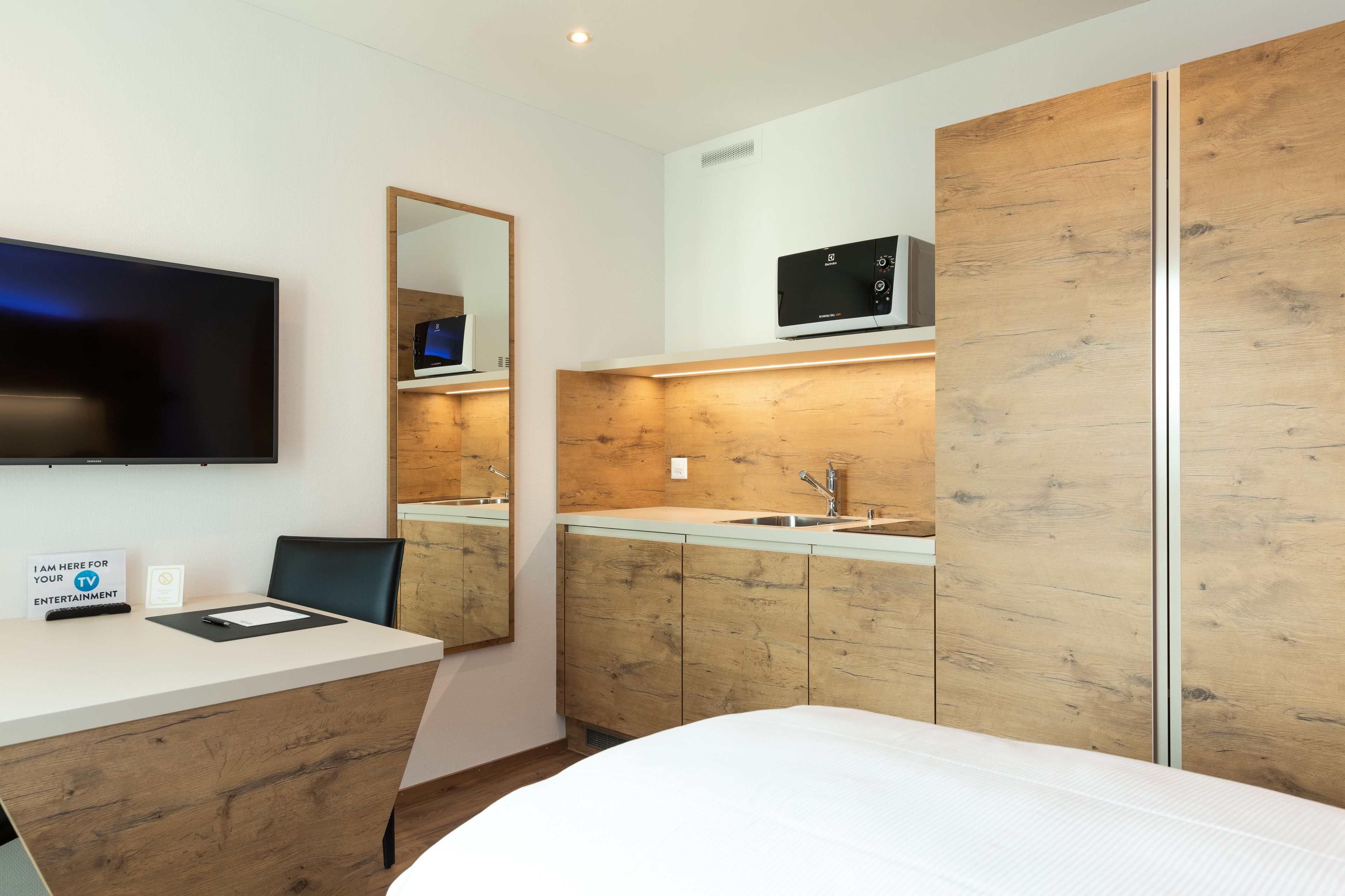 Jet Hotel Zurich Airport