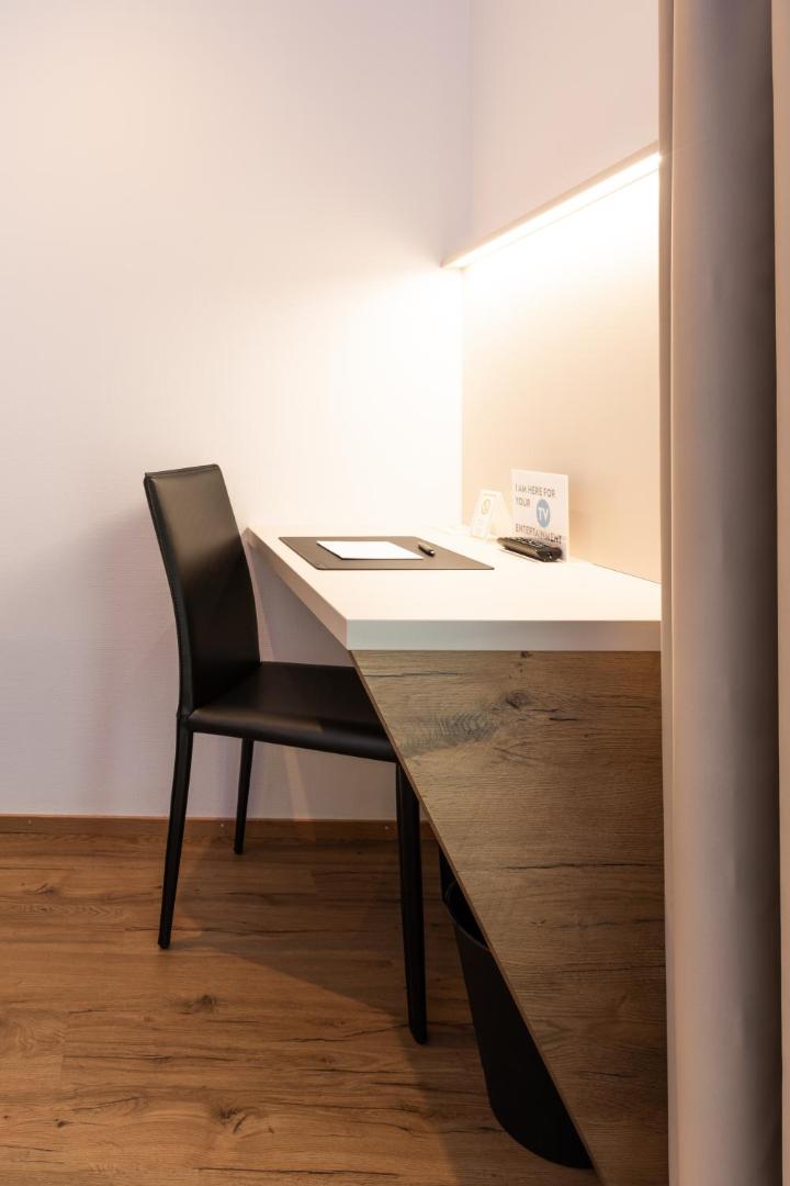 Jet Hotel Zurich Airport