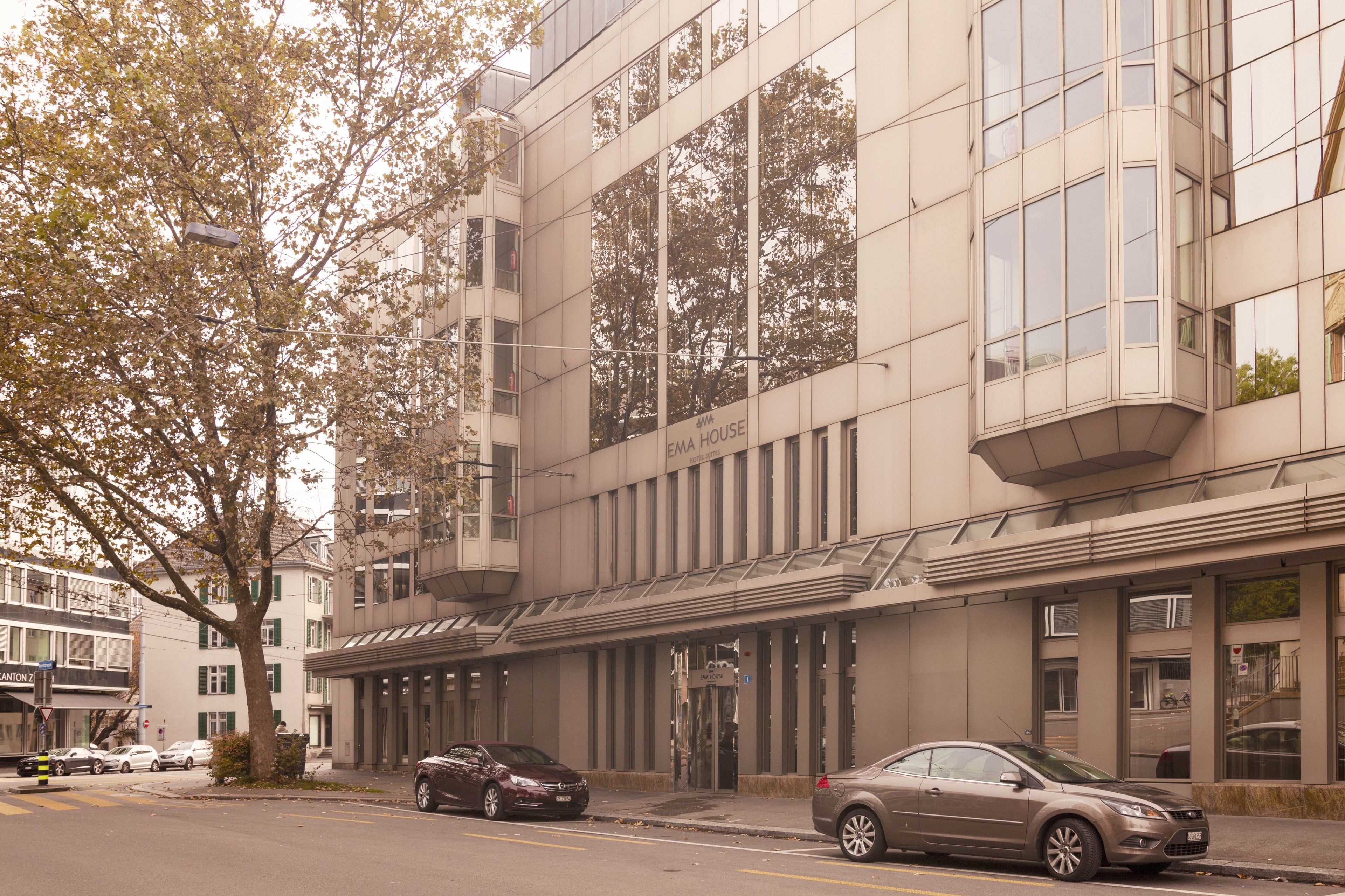 EMA House Hotel Suites