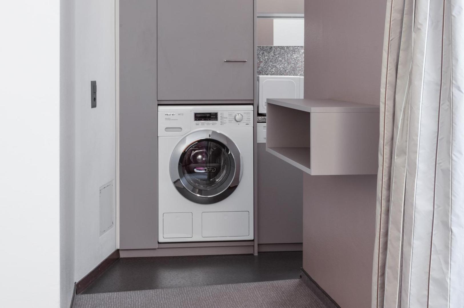 EMA House Serviced Apartments Florastrasse 26