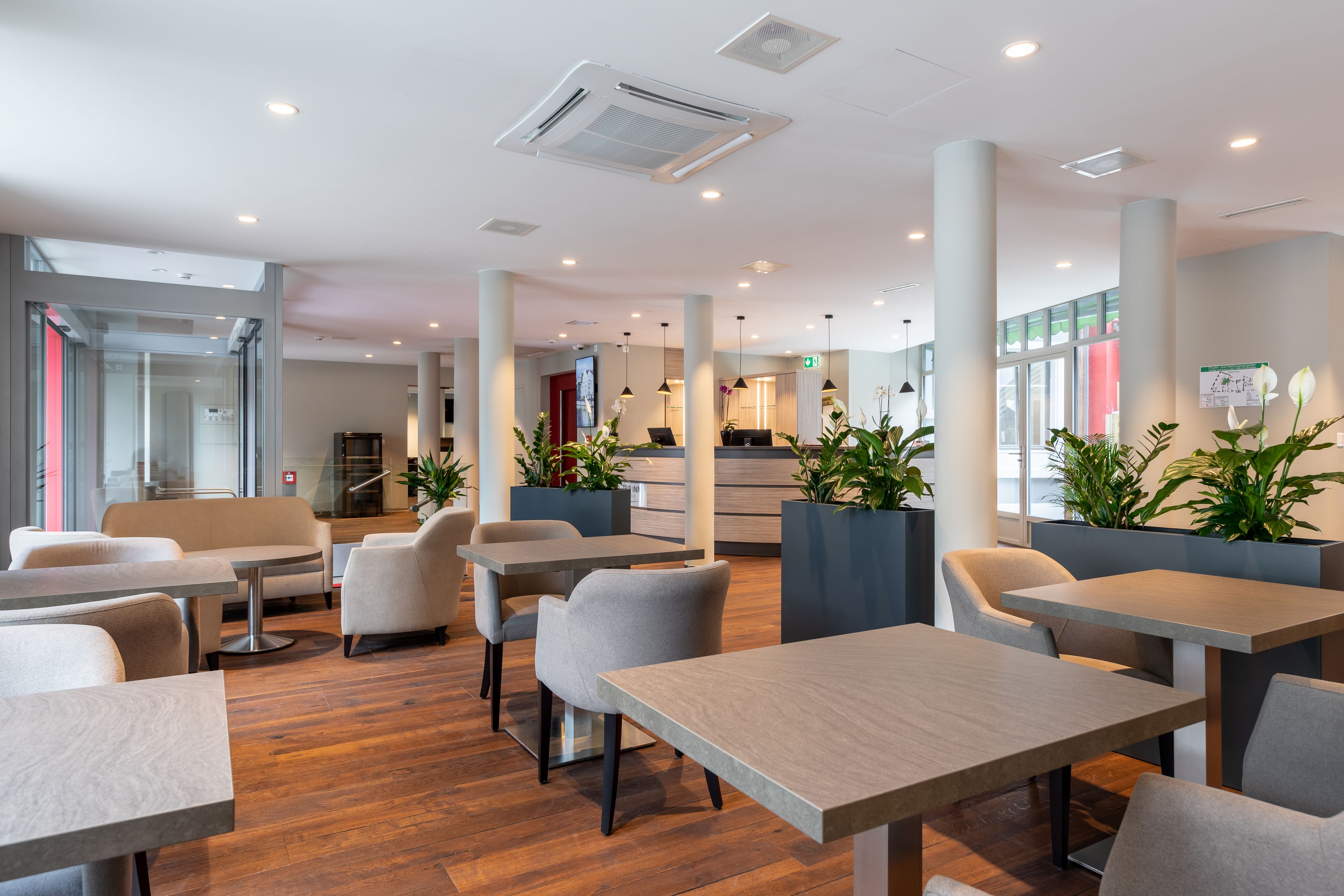 TRIP INN Zurich Hotel