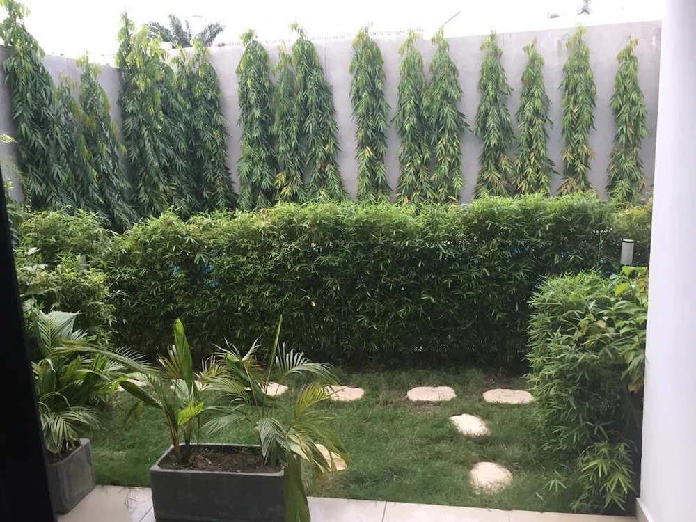 Aldos Residence