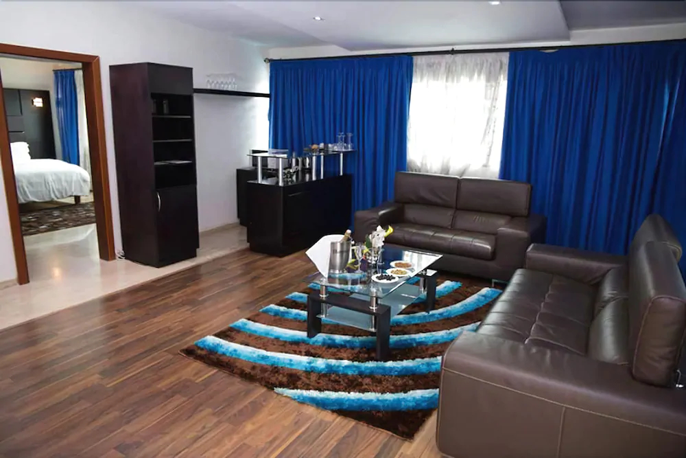 Conciergerie Hotels Limaniya