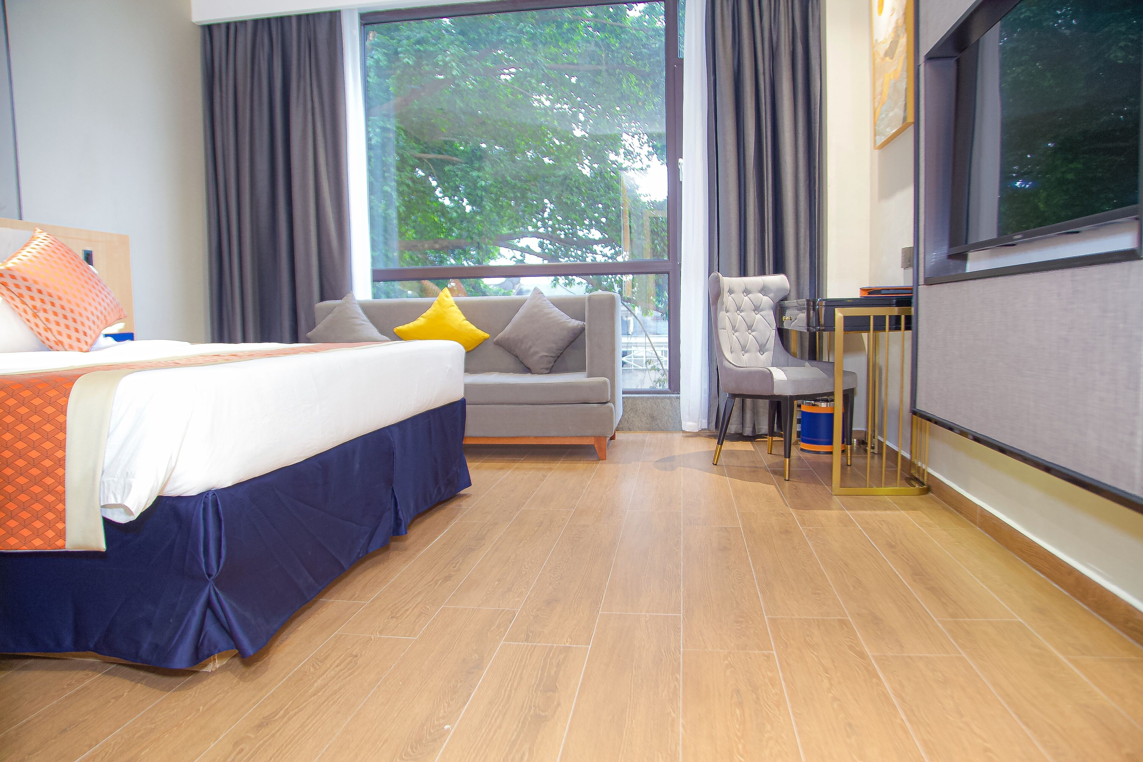 Fm Hotels