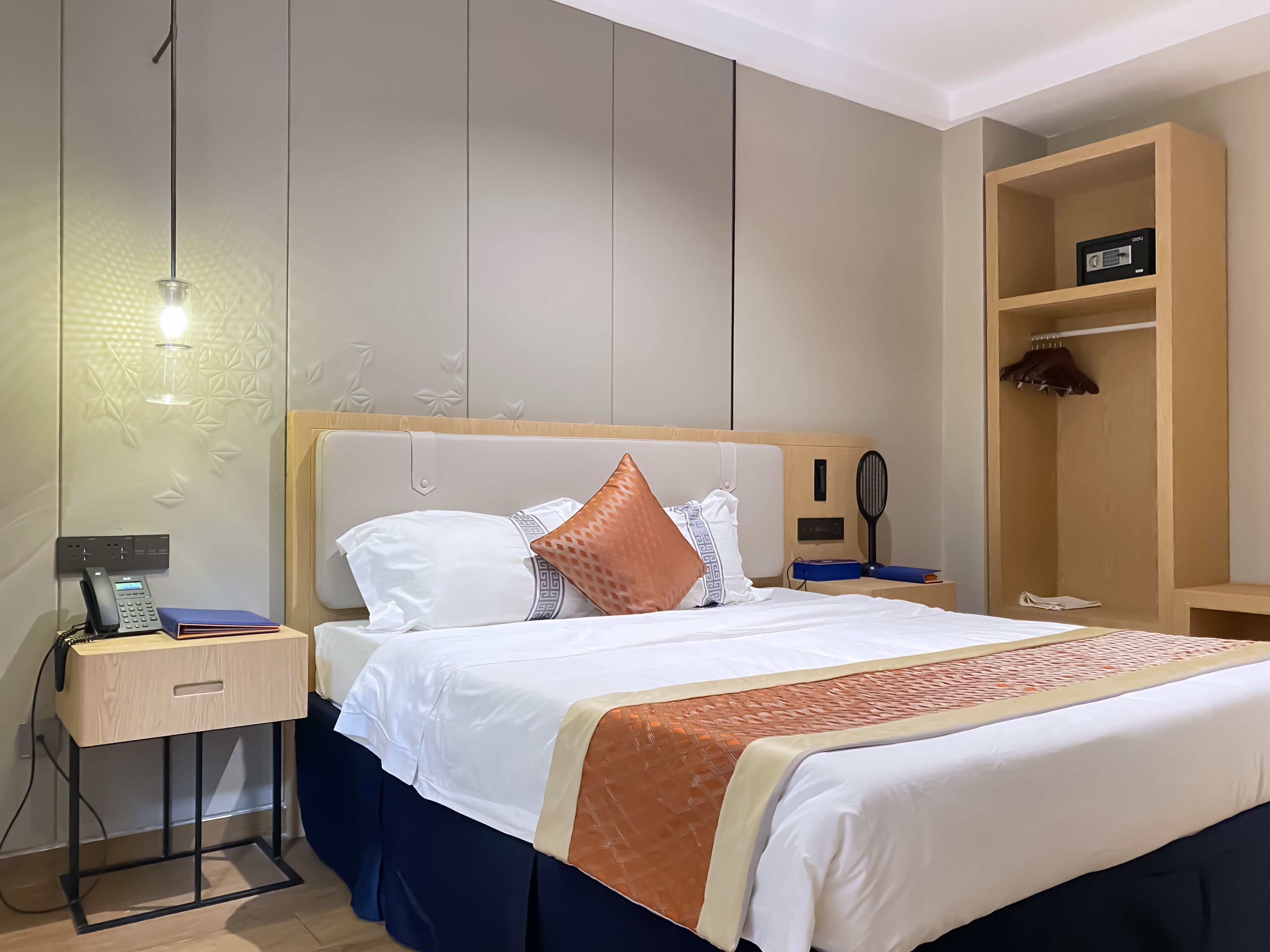 Fm Hotels