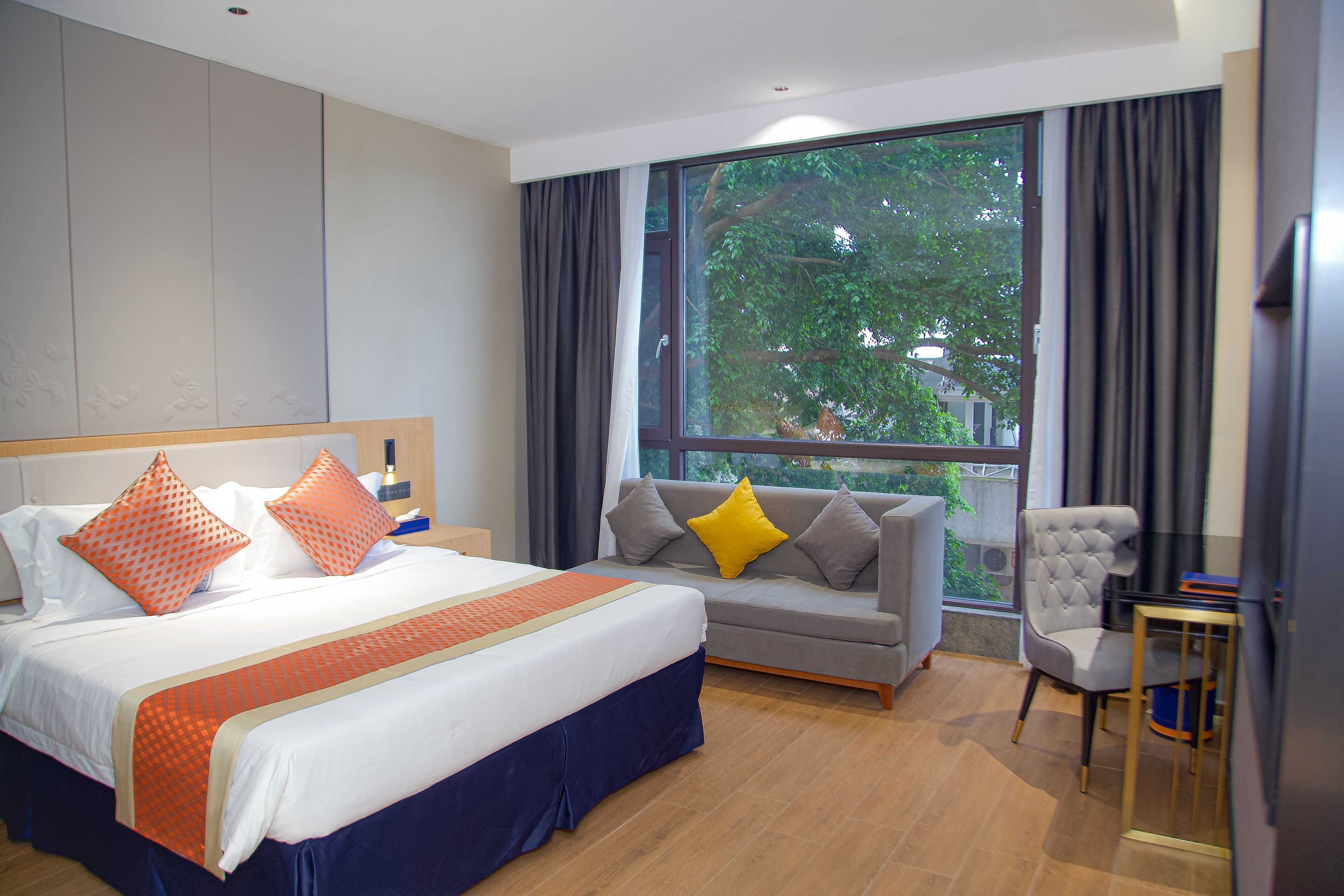 Fm Hotels