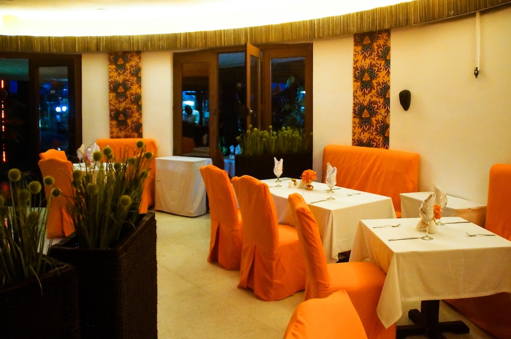 Hotel Le Marly