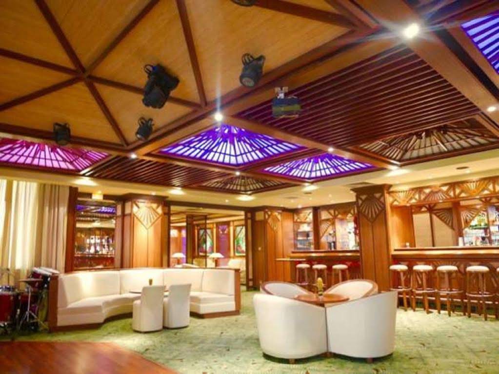 Hotel Tiama