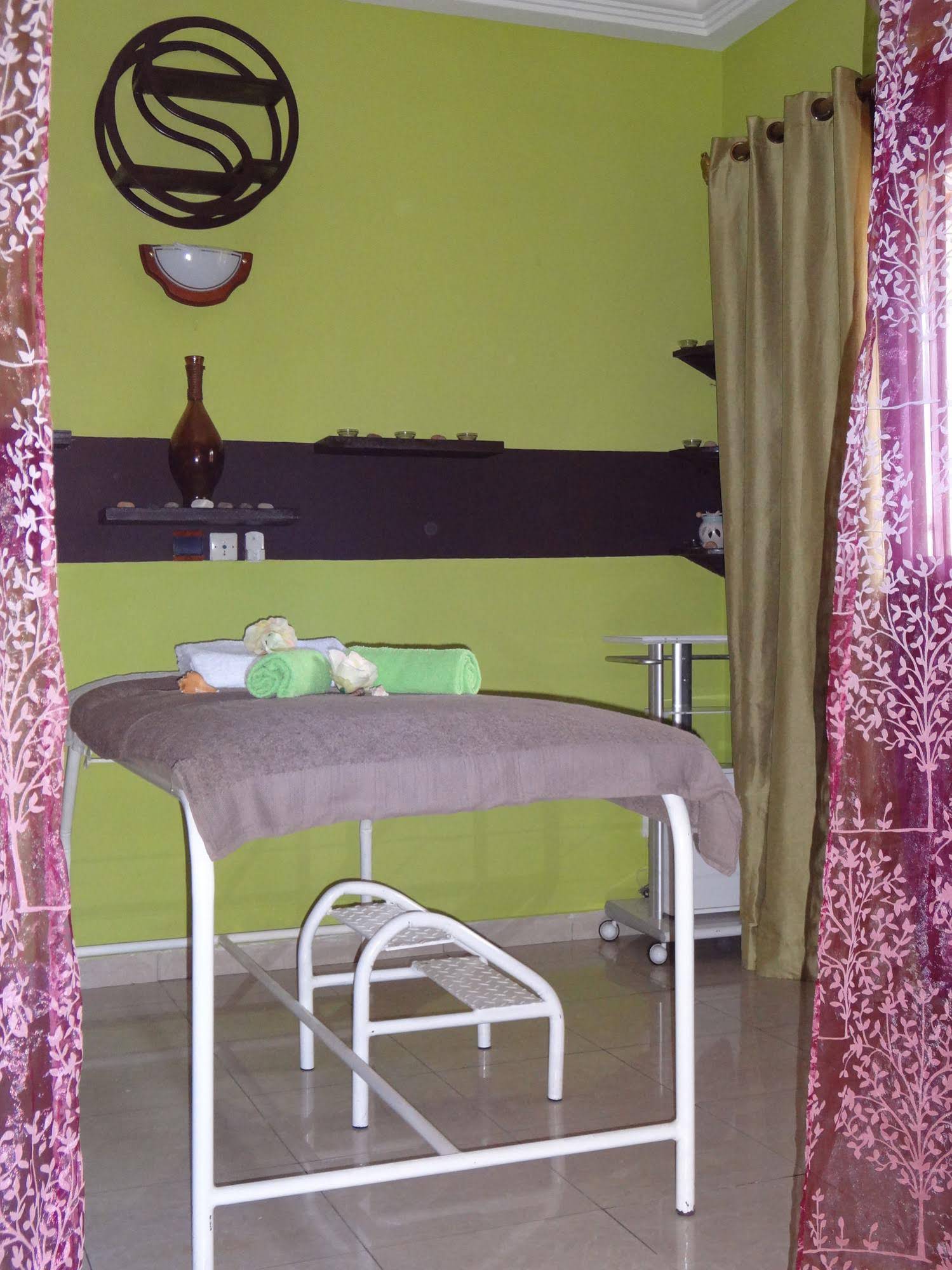 Les Residences Dippoka