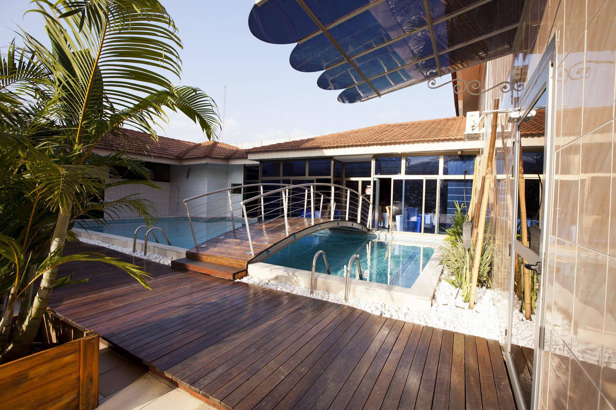 Les Residences Dippoka