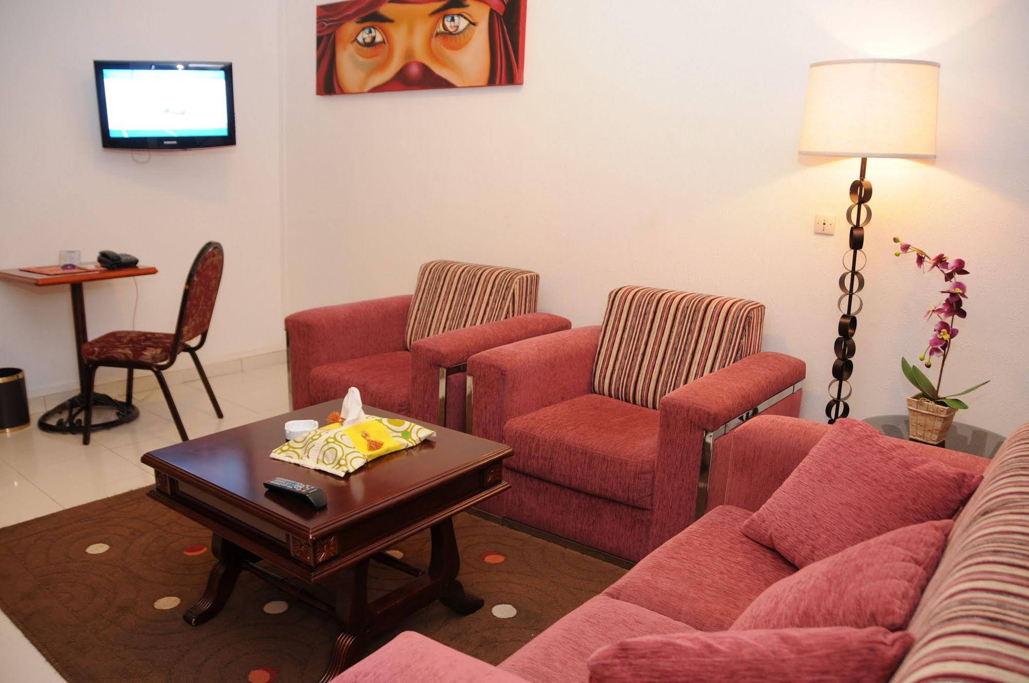 Les Residences Dippoka