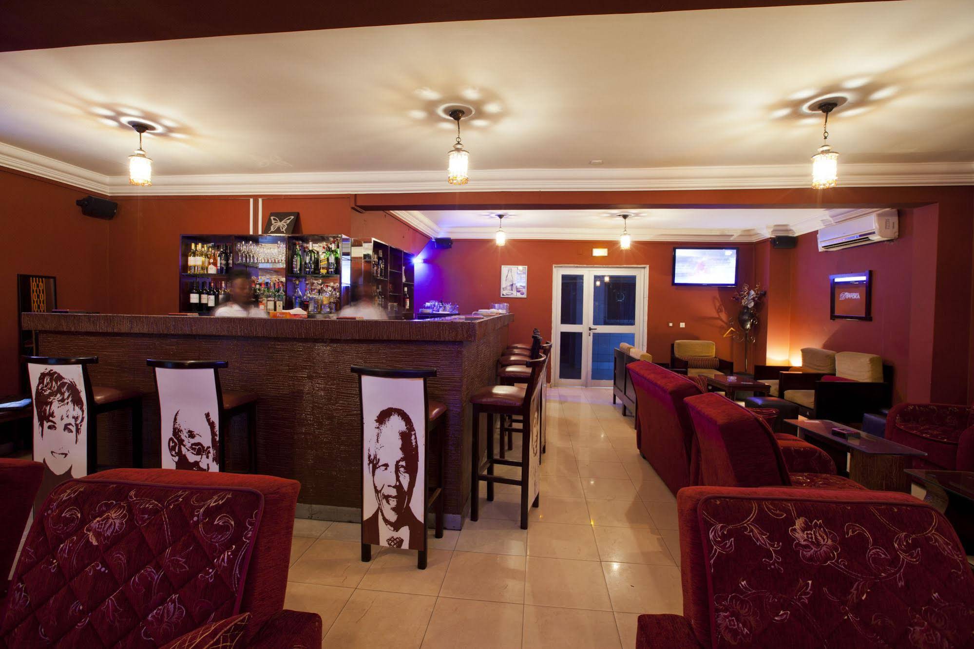 Les Residences Dippoka
