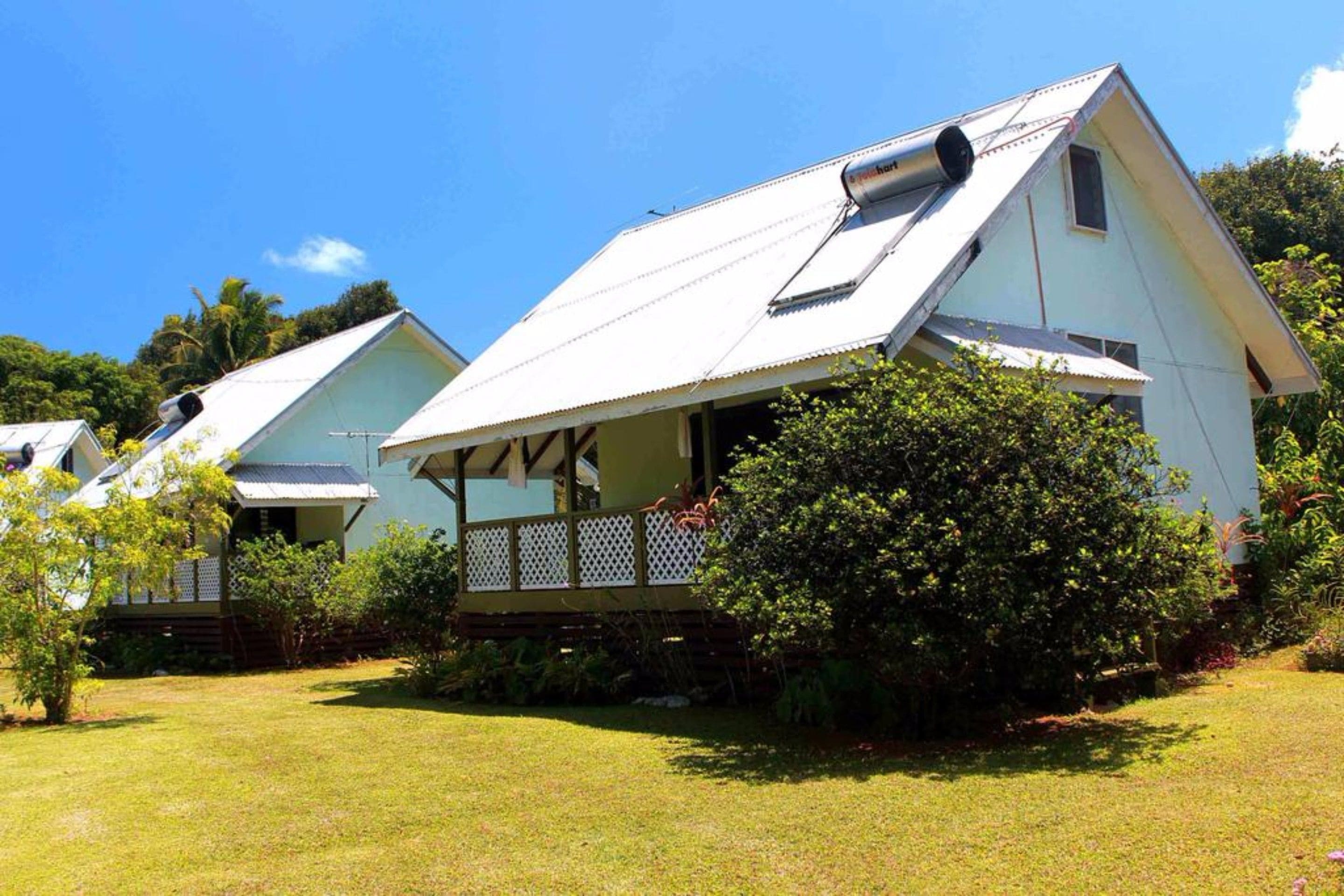 Gina's Garden Lodges