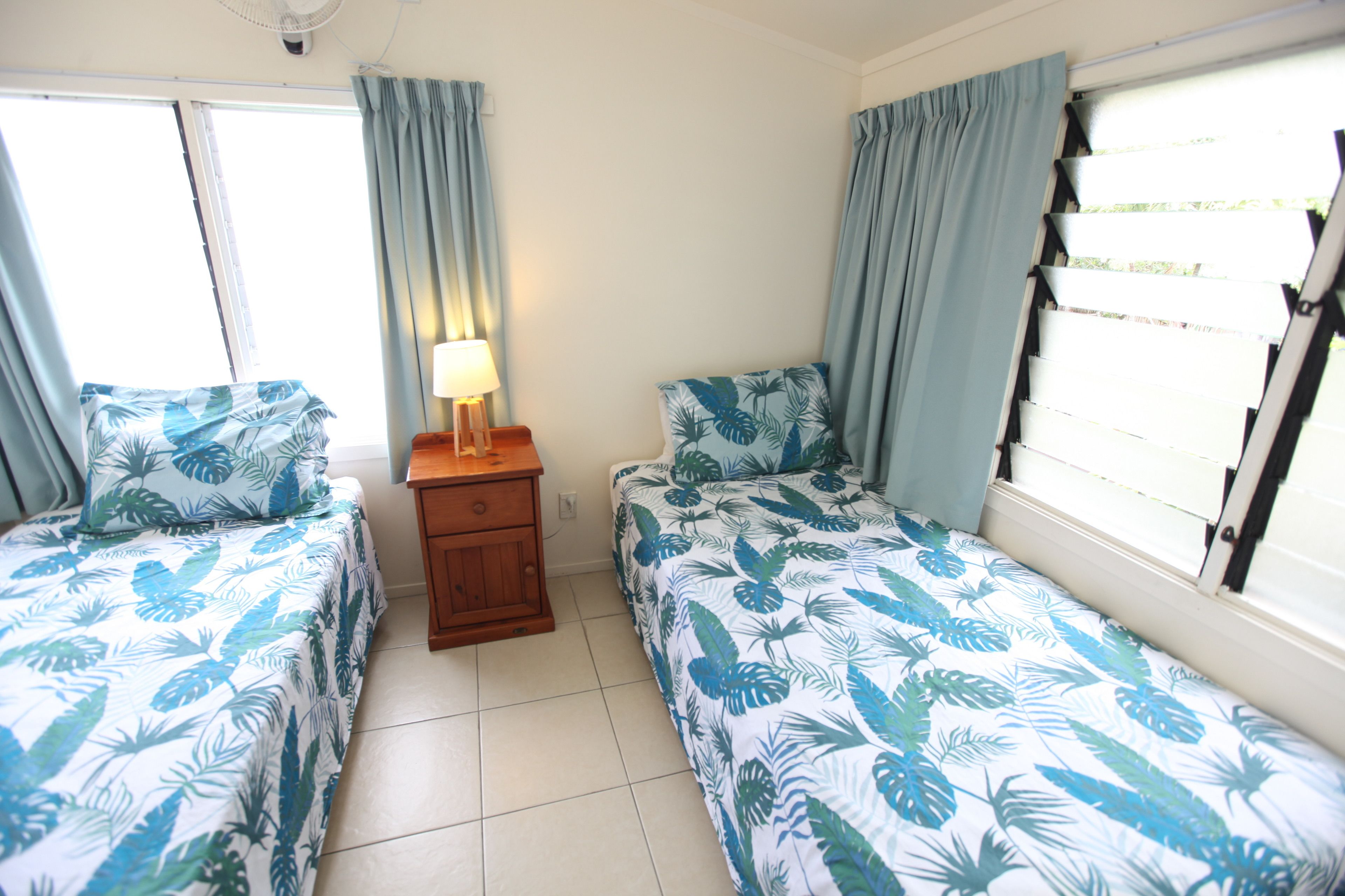 Coral Sands Apartments