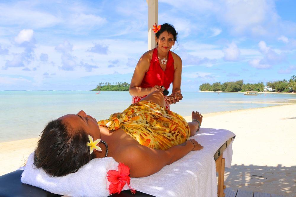Muri Beach Club Hotel