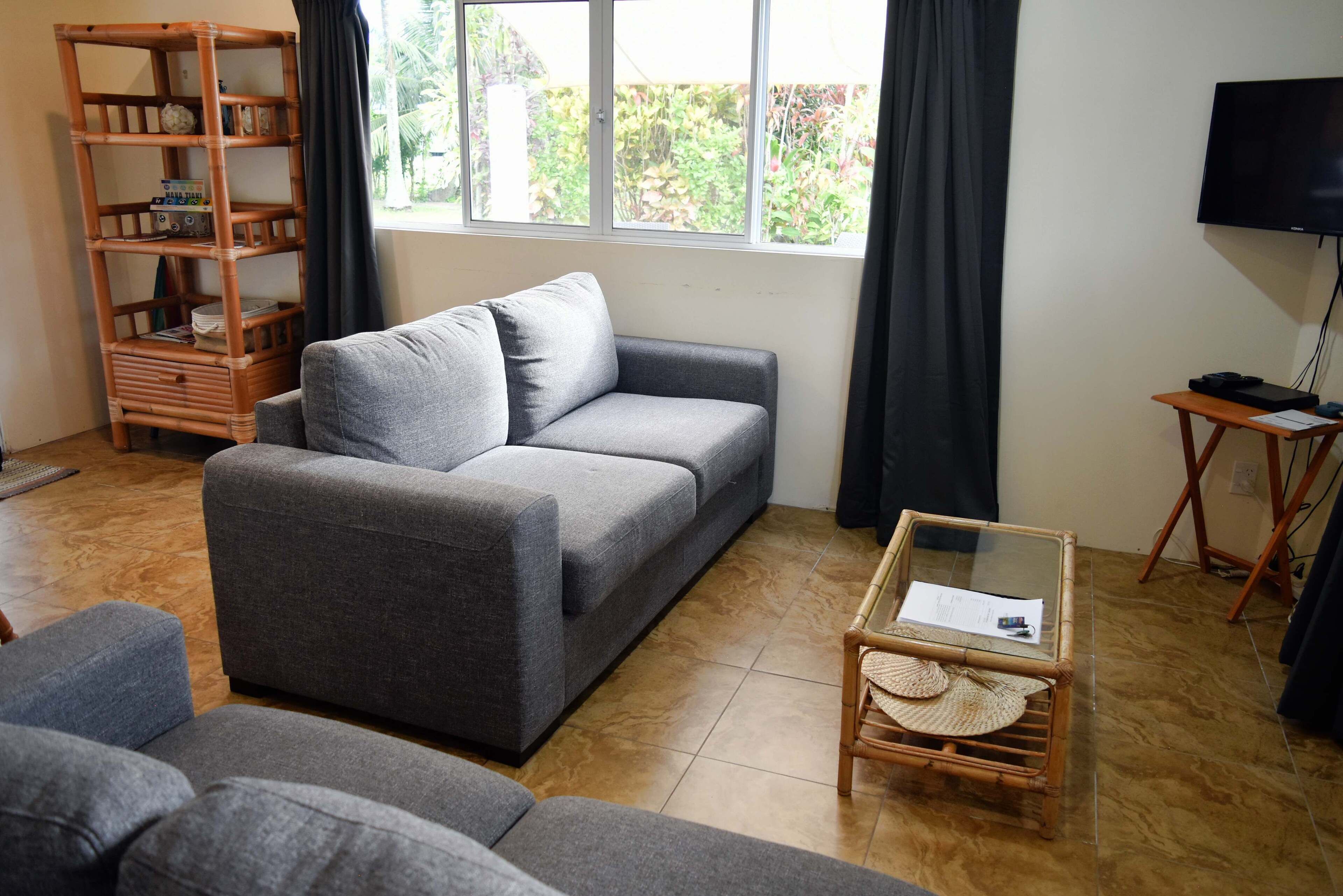 White House Apartments