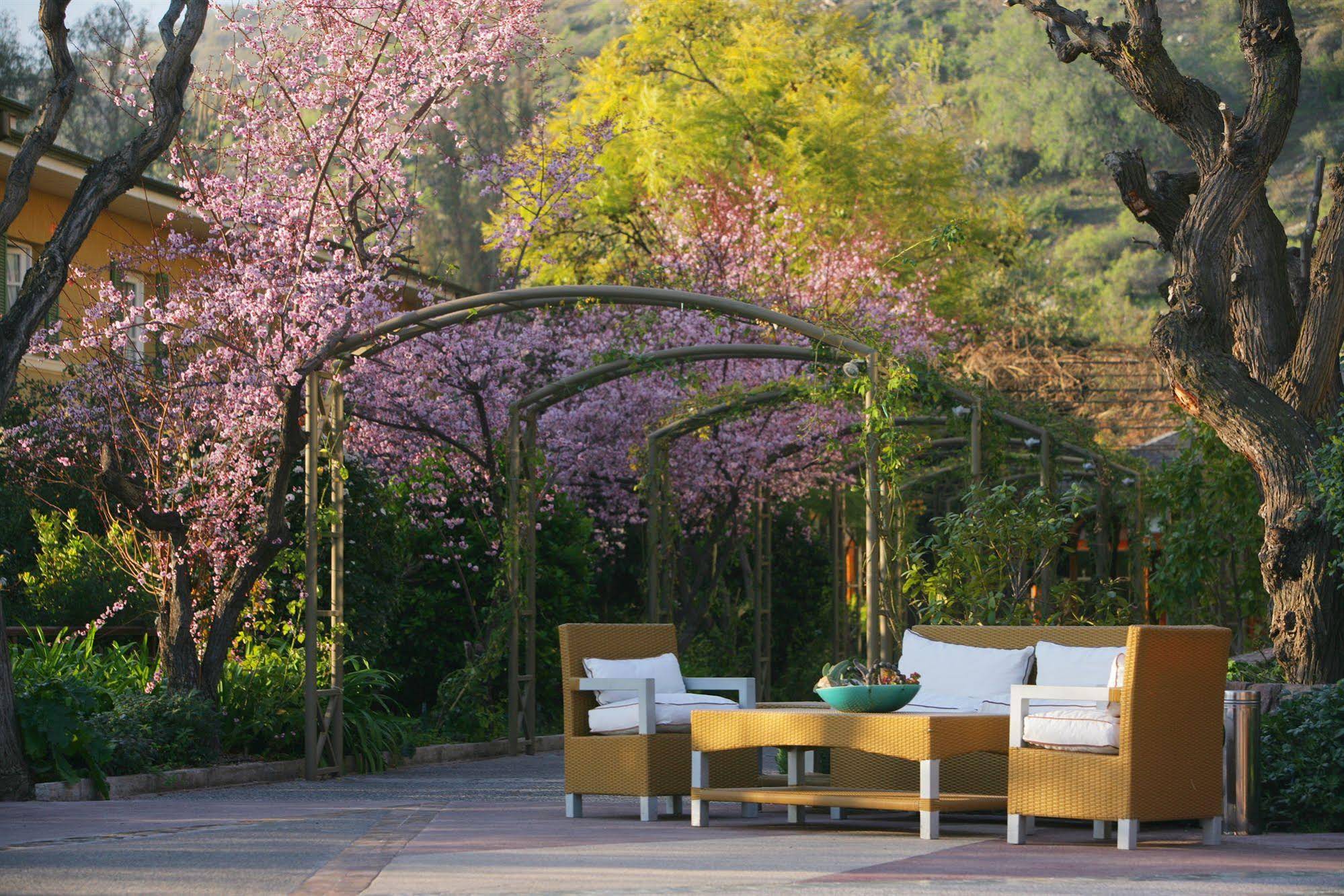Termas de Jahuel Hotel & Spa