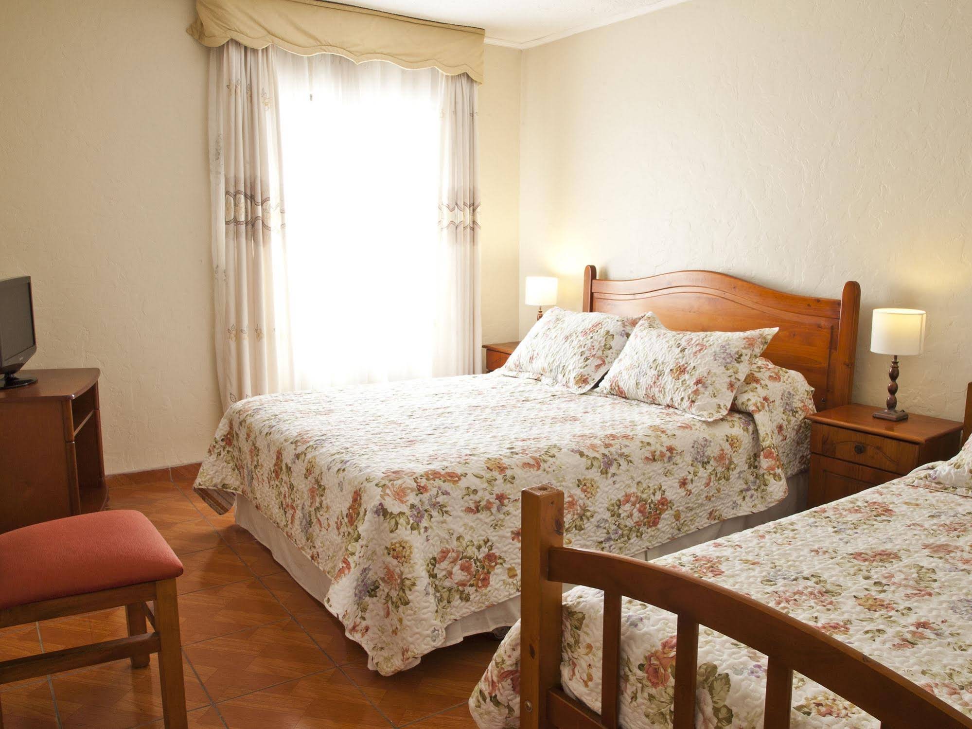 Hotel Cristóbal Colón