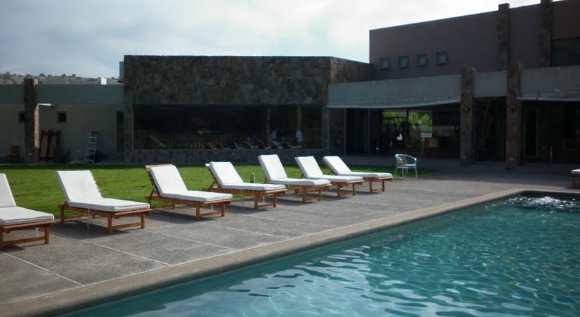 Limari Hotel