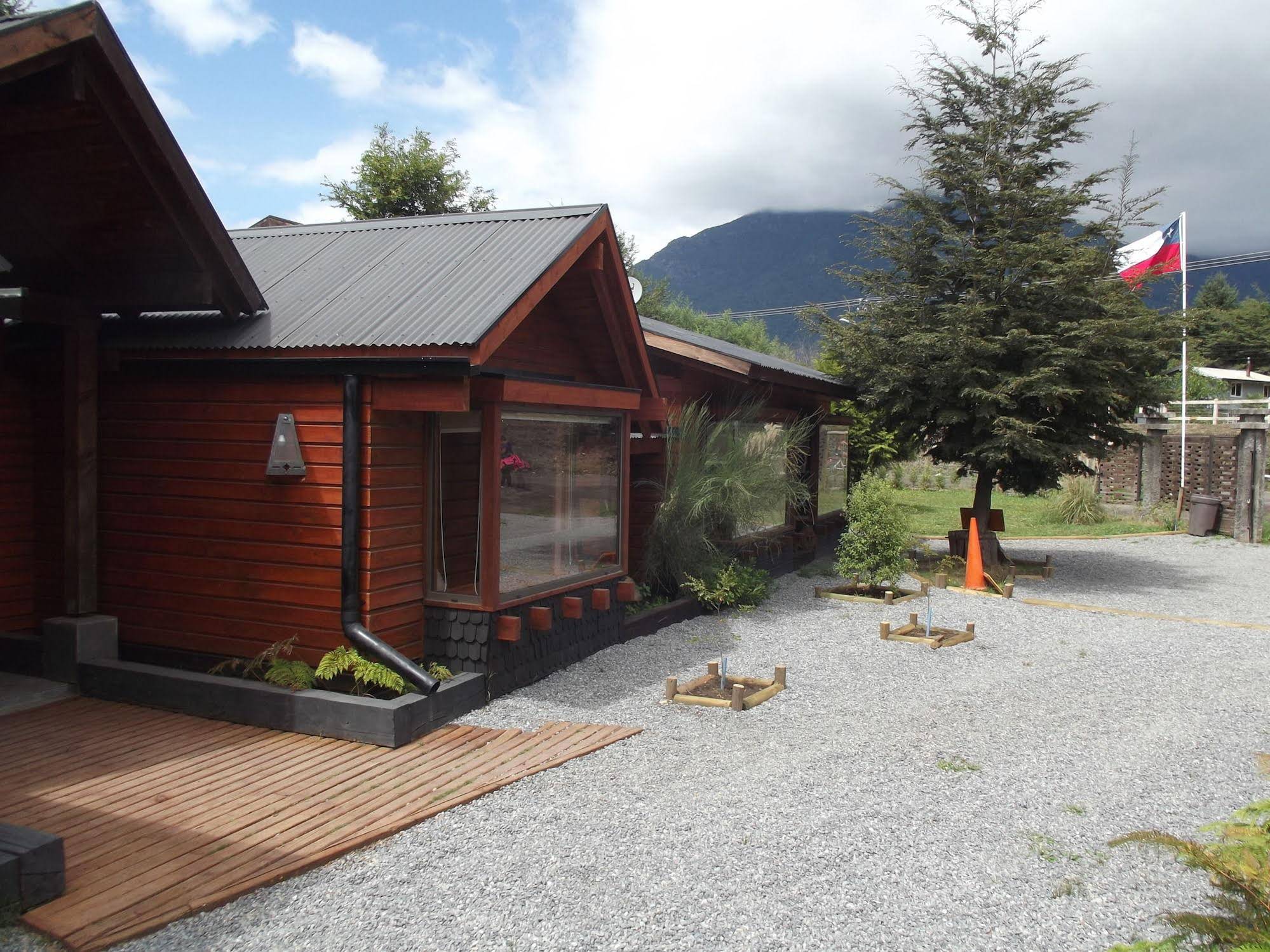 Hotel Borde Estero Pucon