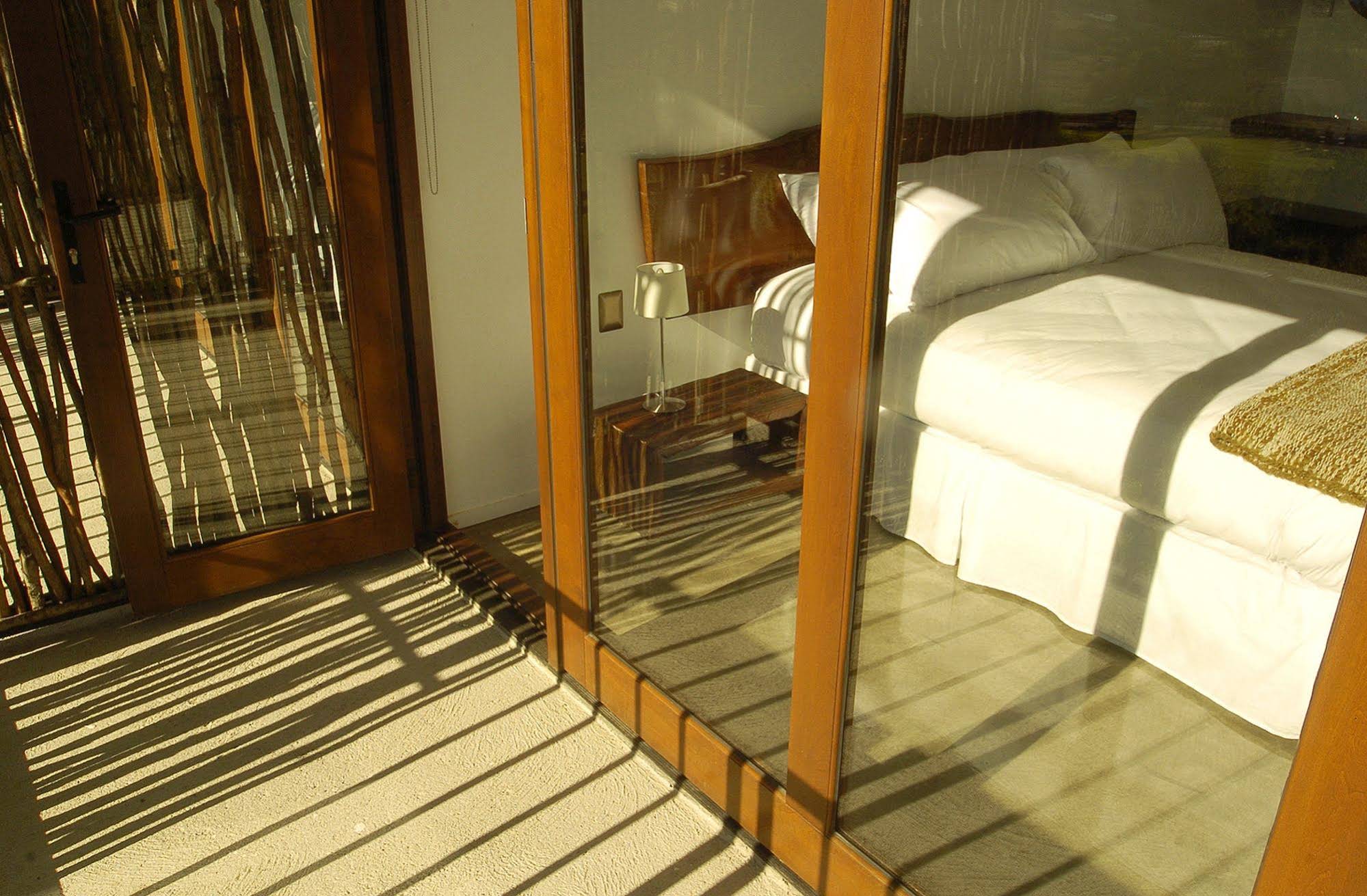 Arrebol Patagonia Hotel