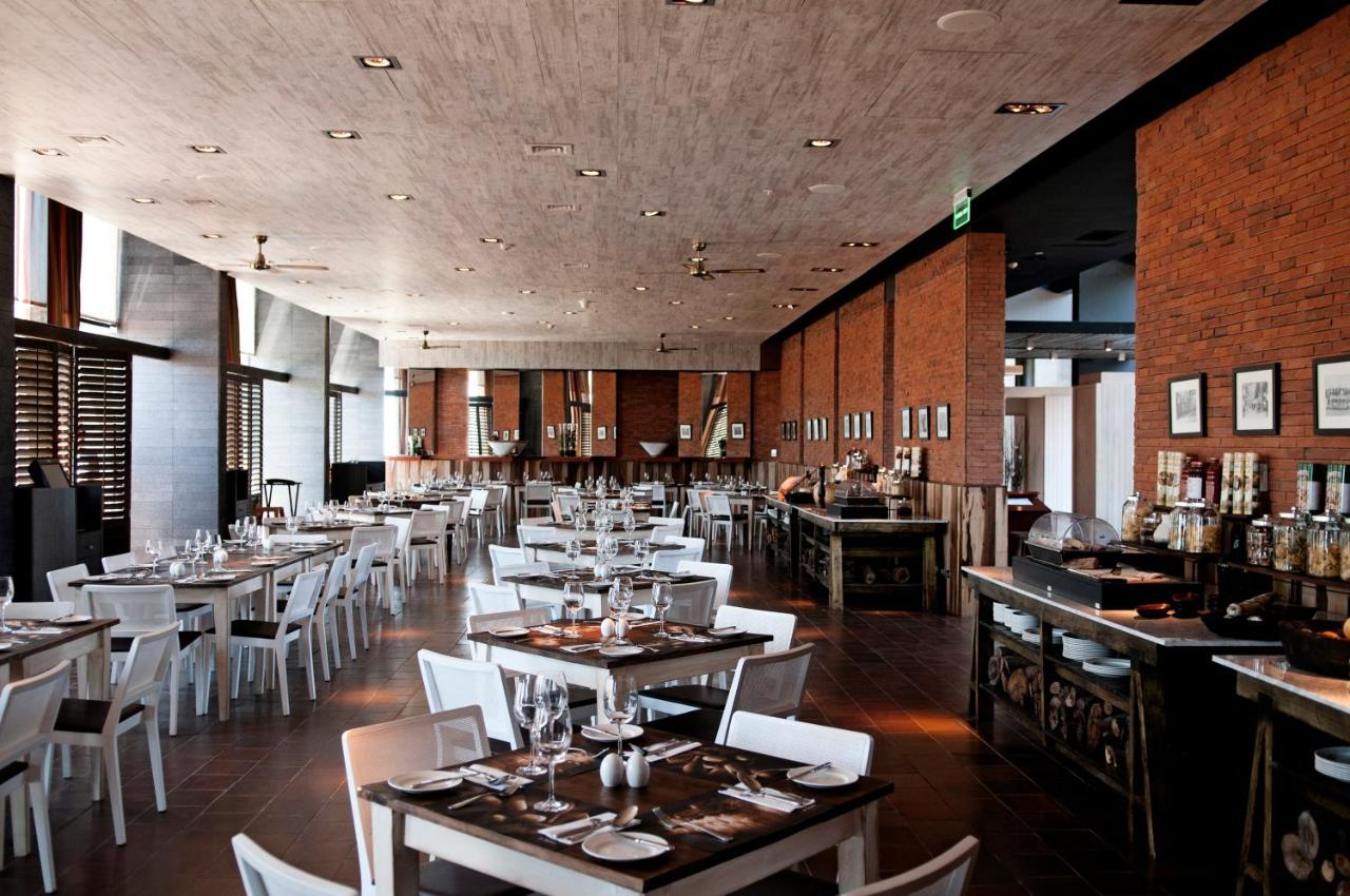 Enjoy Santiago Hotel del Valle