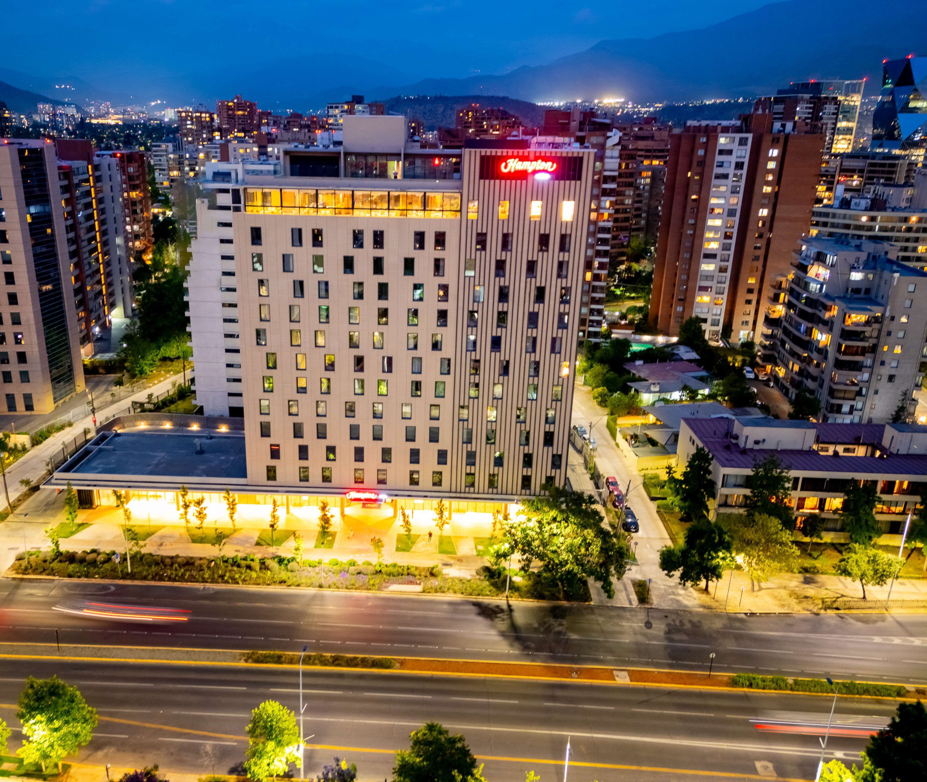 Hampton by Hilton Santiago Las Condes