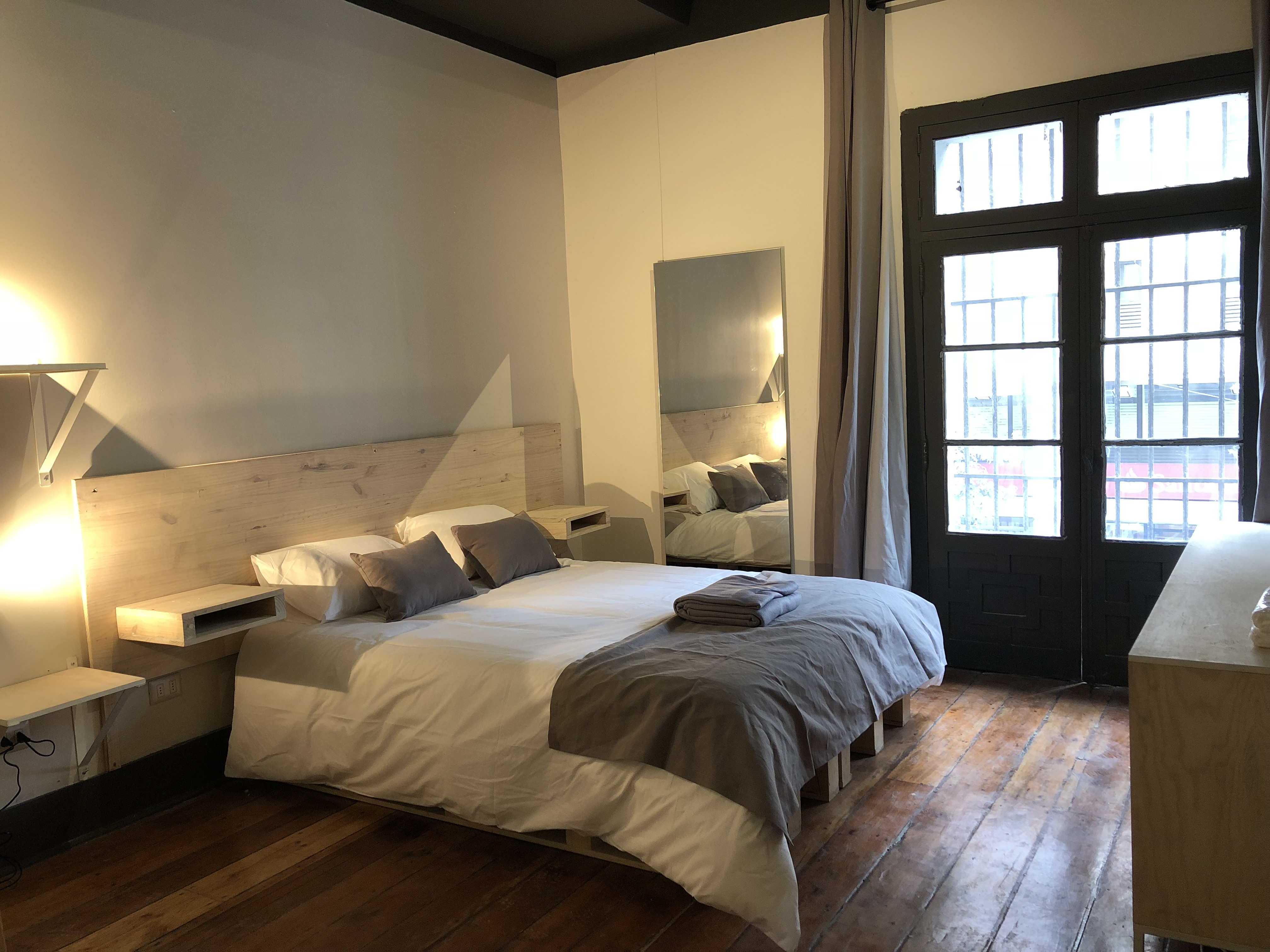 Hostal Merced 88