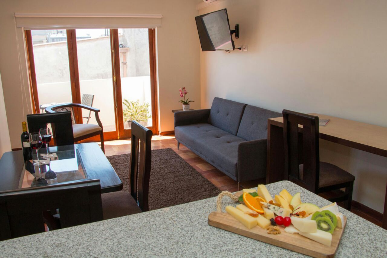 Hotel Plaza Ñunoa