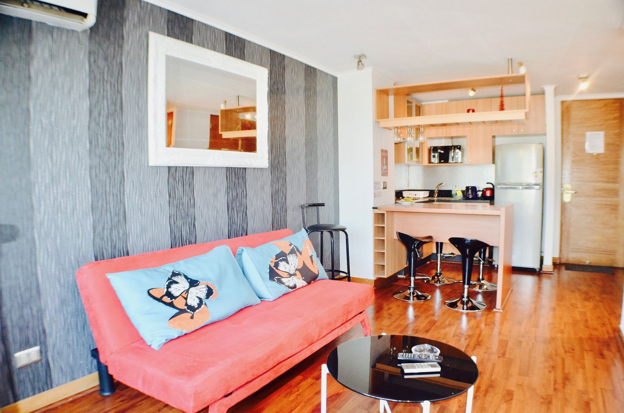 Premium Capital Lyon Costanera