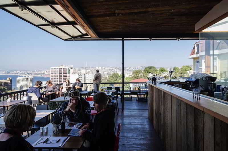 Fauna Hotel Restaurant